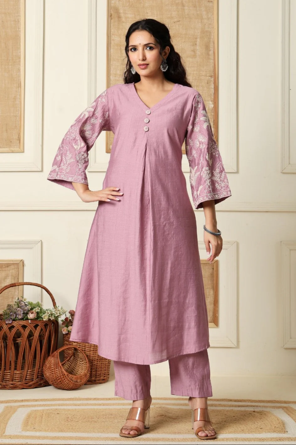 Sumaiya flamingo embroidery kurta pant set - Image 7