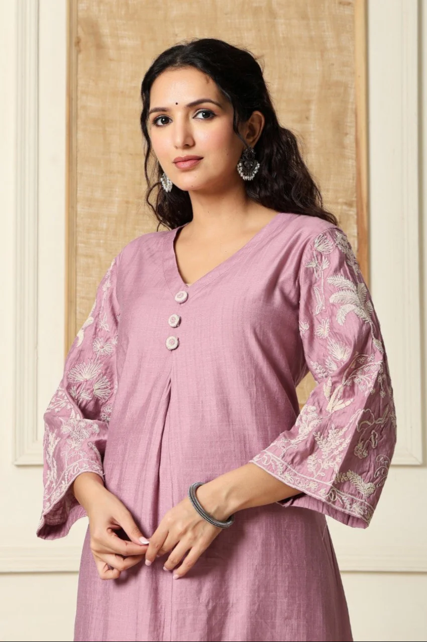 Sumaiya flamingo embroidery kurta pant set - Image 8