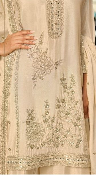 Tasuvre Pearl Full Work Sharara Set - Image 3