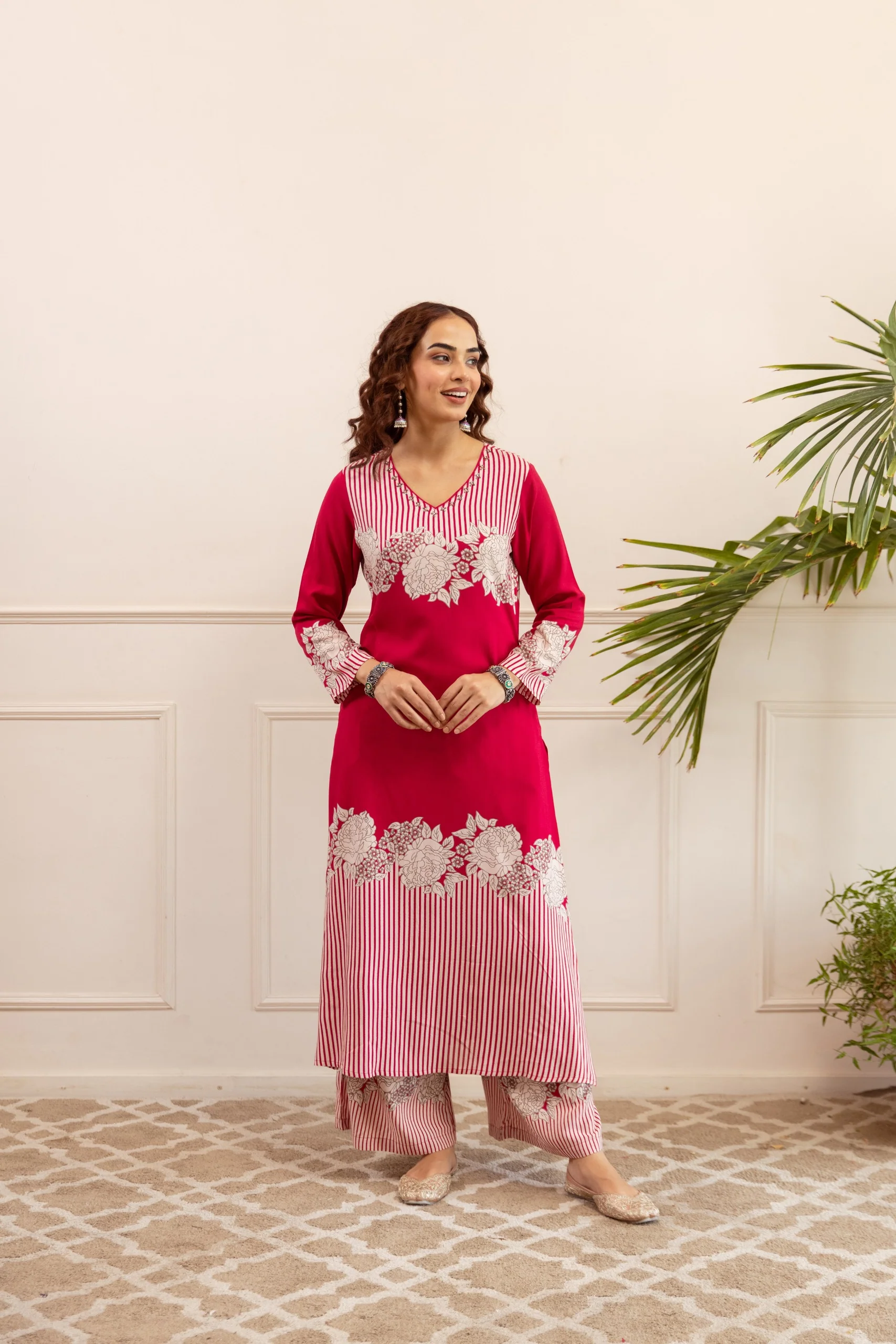 Kabool Rose Printed Kurta Pant Set - Image 5