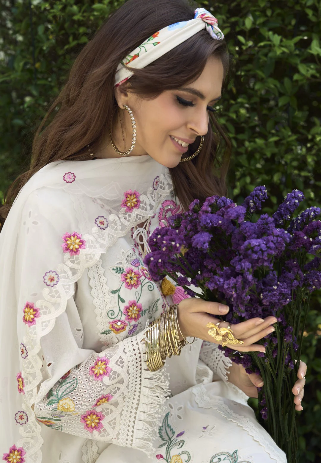 Nayla Pearl Embroidery Premium Lawn Style Suit Set - Image 5