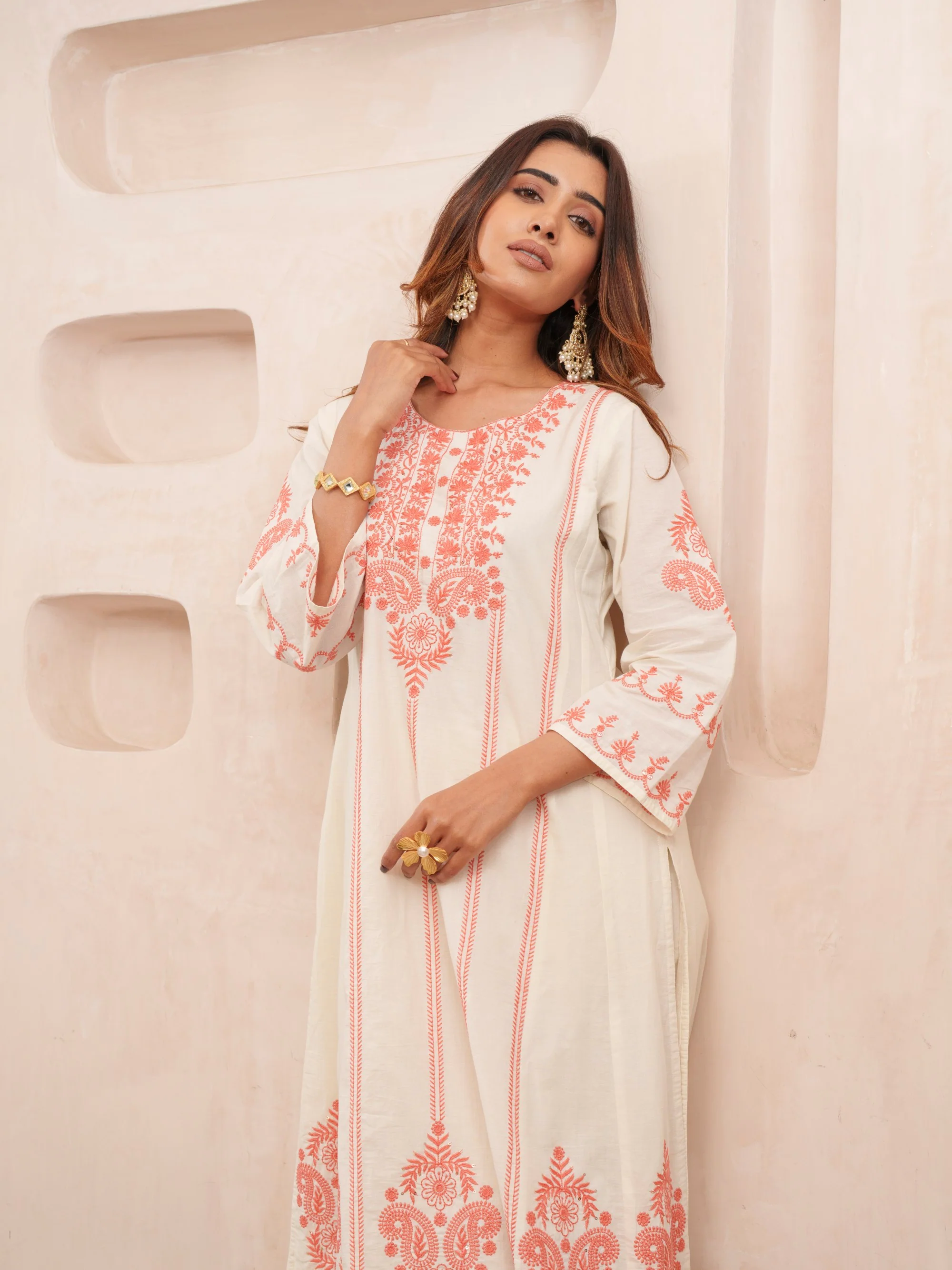 Tashvika MisriKesri Cotton Embroidered Lawn Suit Set - Image 12
