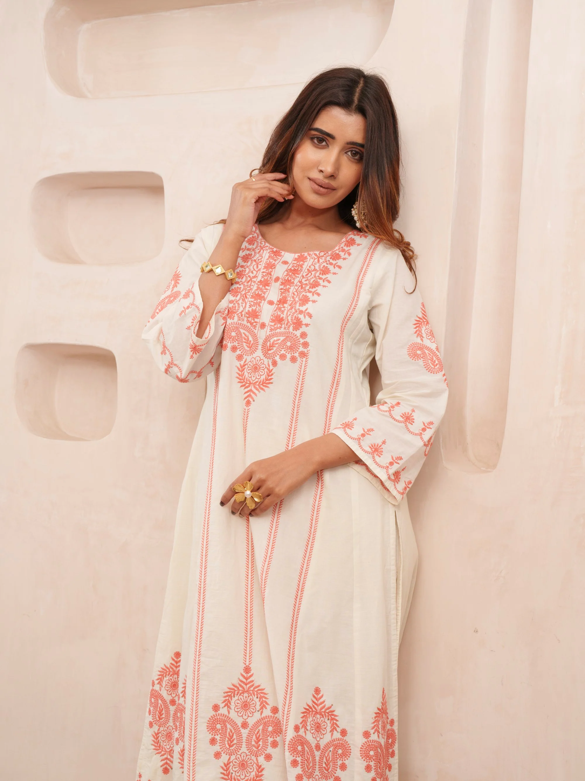 Tashvika MisriKesri Cotton Embroidered Lawn Suit Set - Image 20