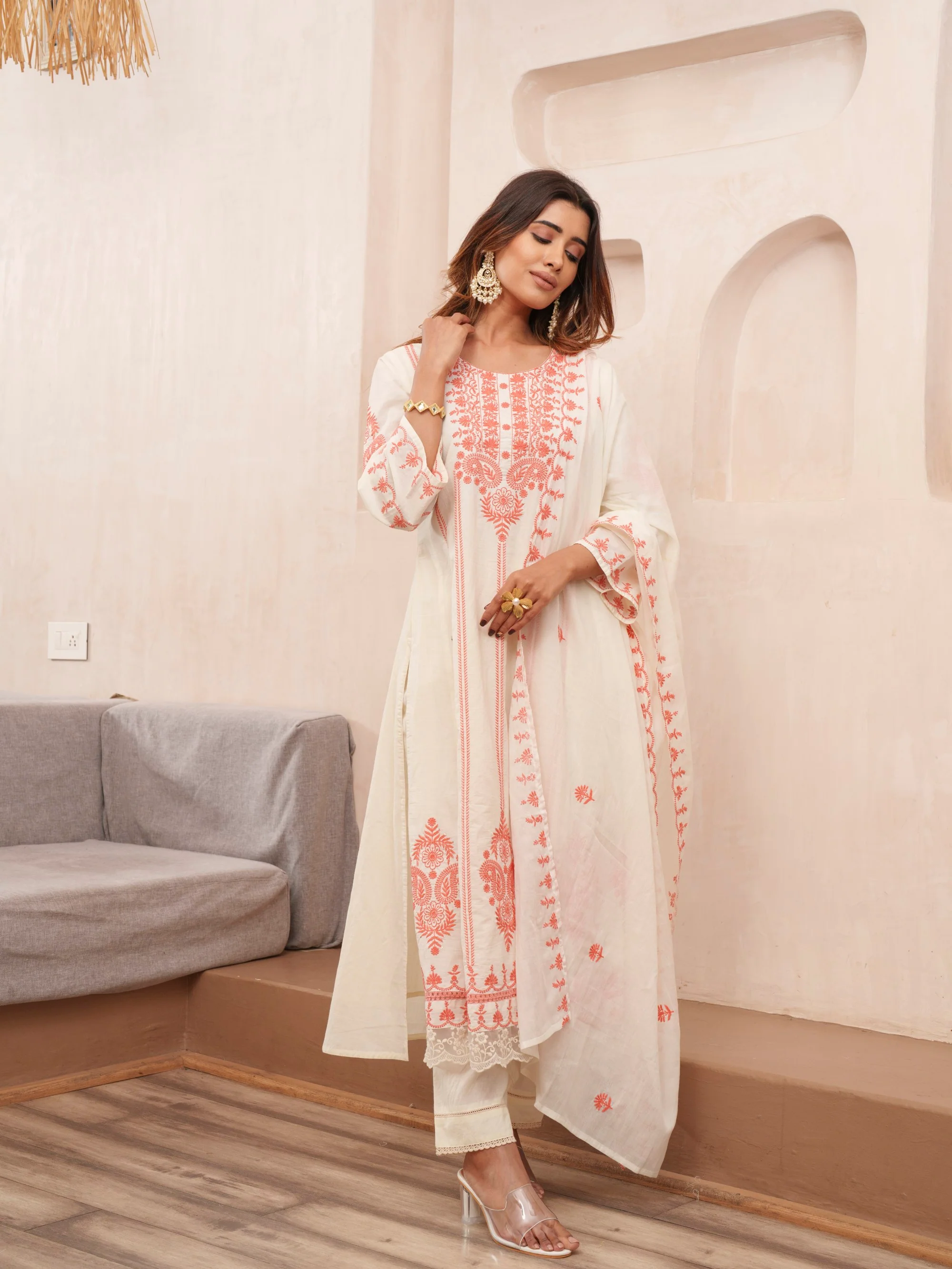 Tashvika MisriKesri Cotton Embroidered Lawn Suit Set - Image 21