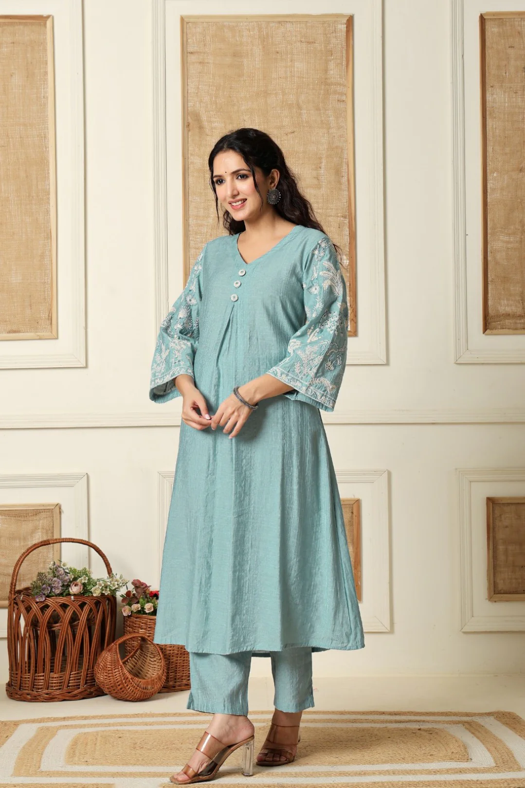 Sumaiya skyblue embroidery kurta pant set - Image 6