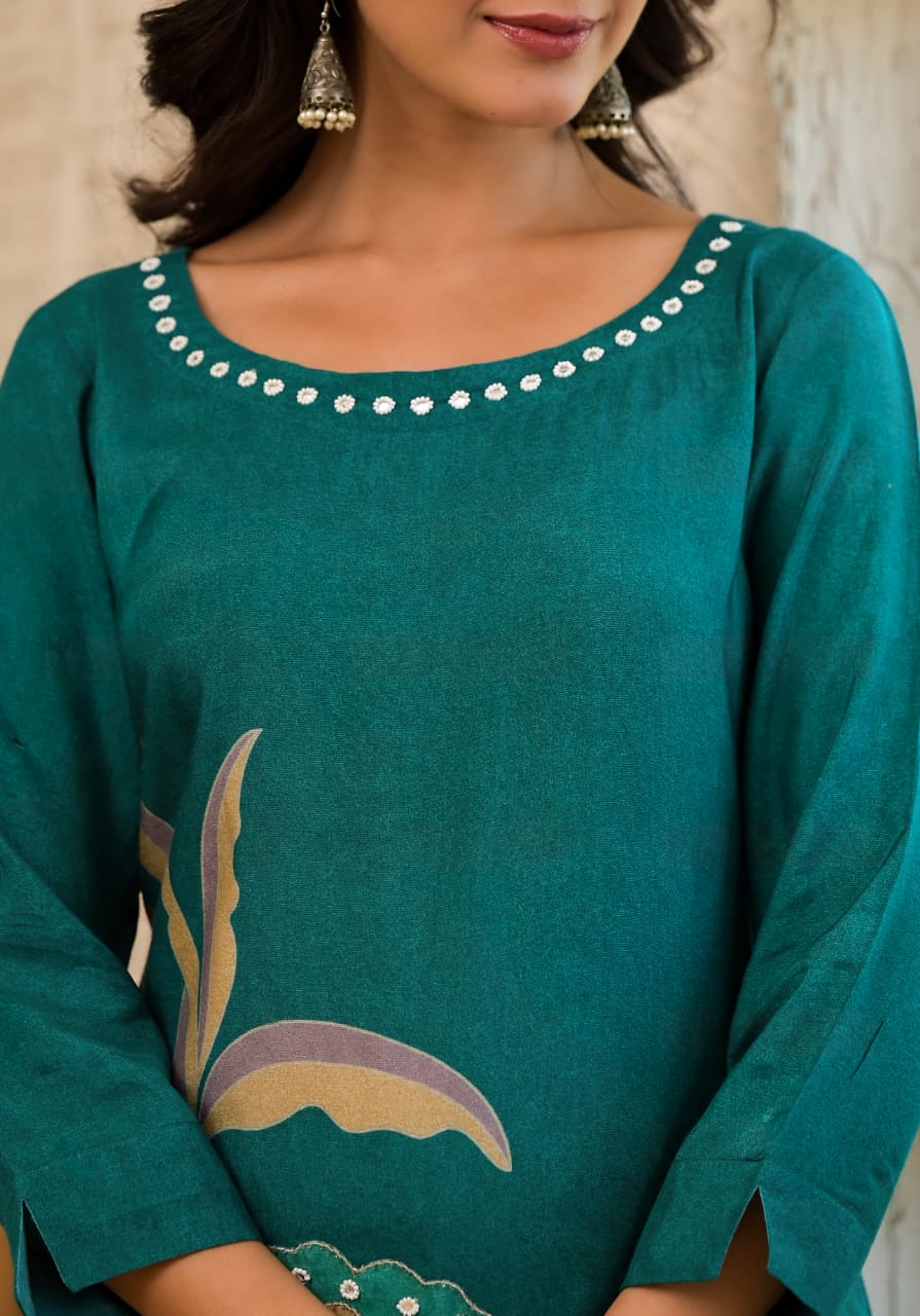 Chitra Peacock kurta pant set - Image 4