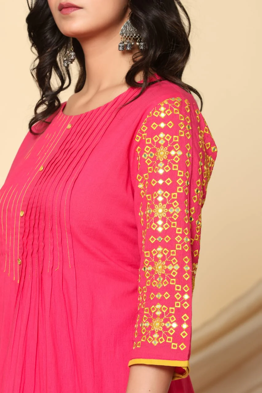 Mika Punch Embroidery Kurta Pant Set - Image 7