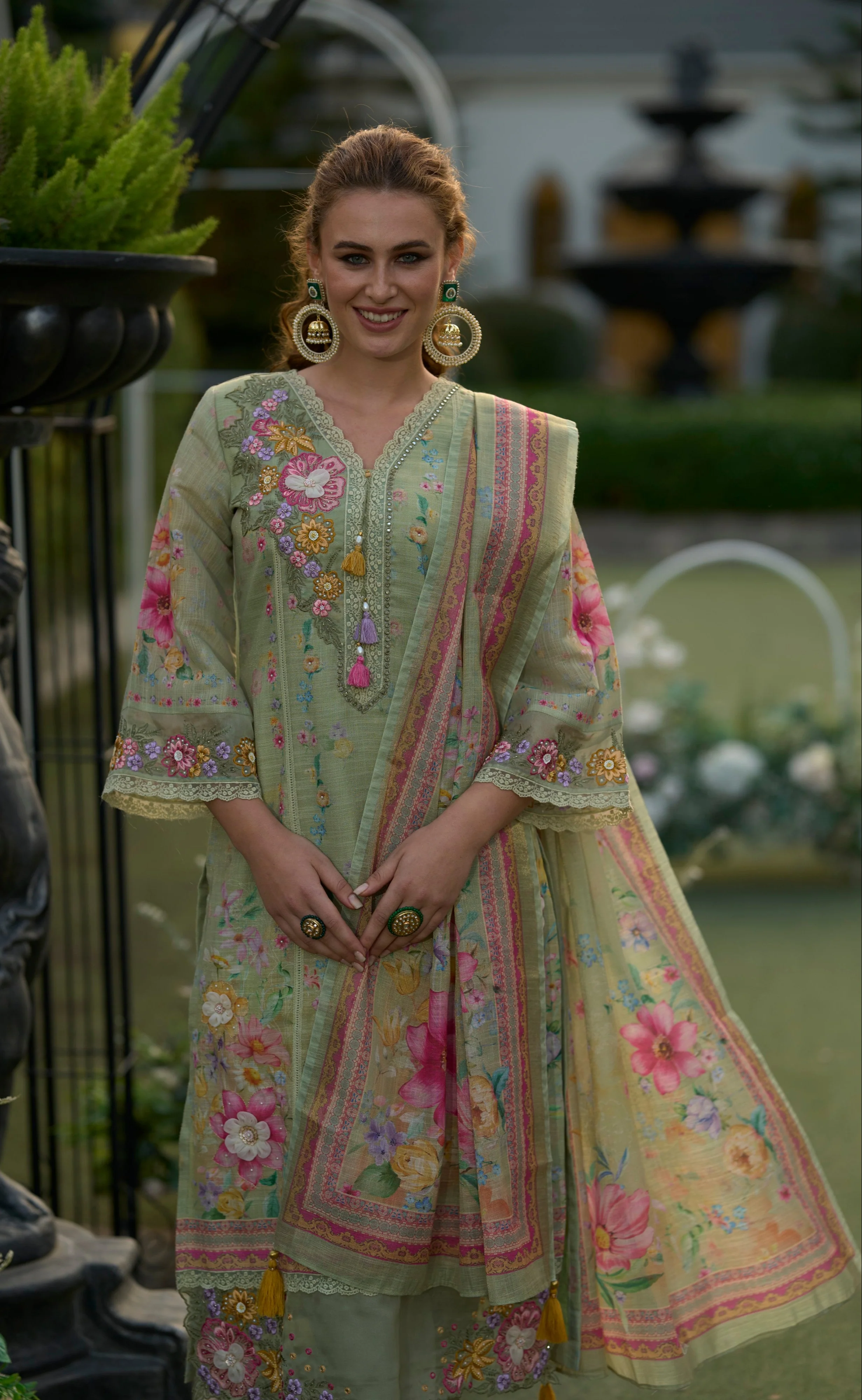 Mariam Fern embroidery Lawn Suit Set - Image 2