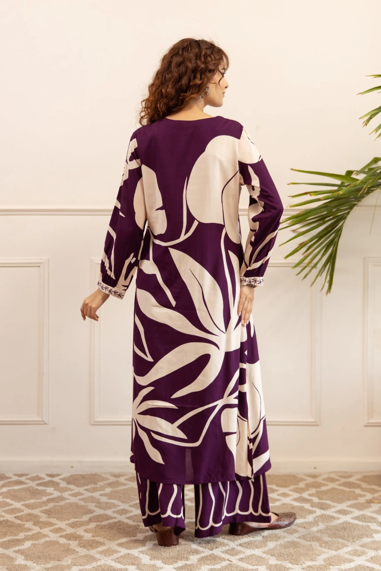 Kabool Gravel Printed Kurta Pant Set - Image 3
