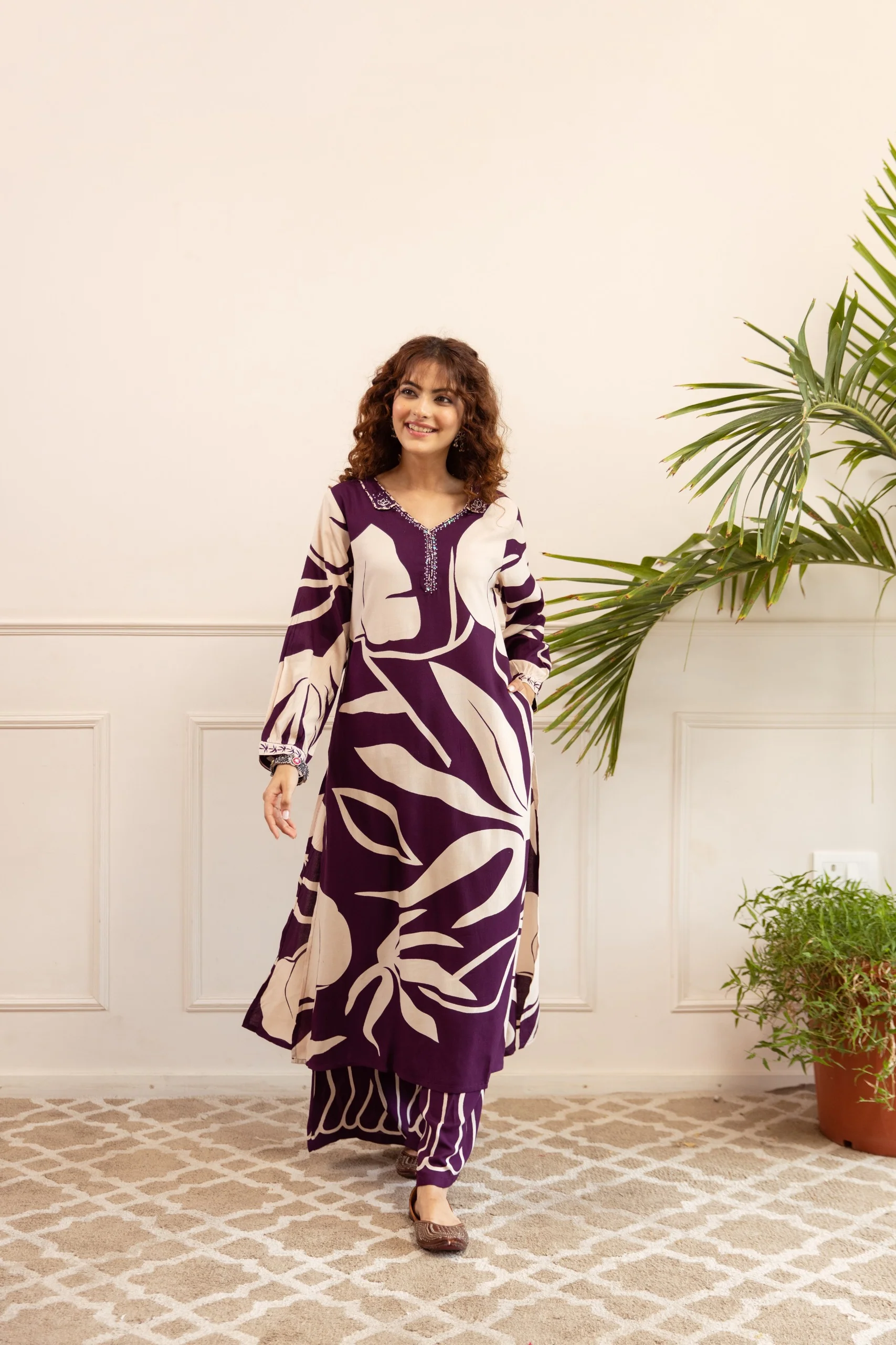 Kabool Gravel Printed Kurta Pant Set - Image 5