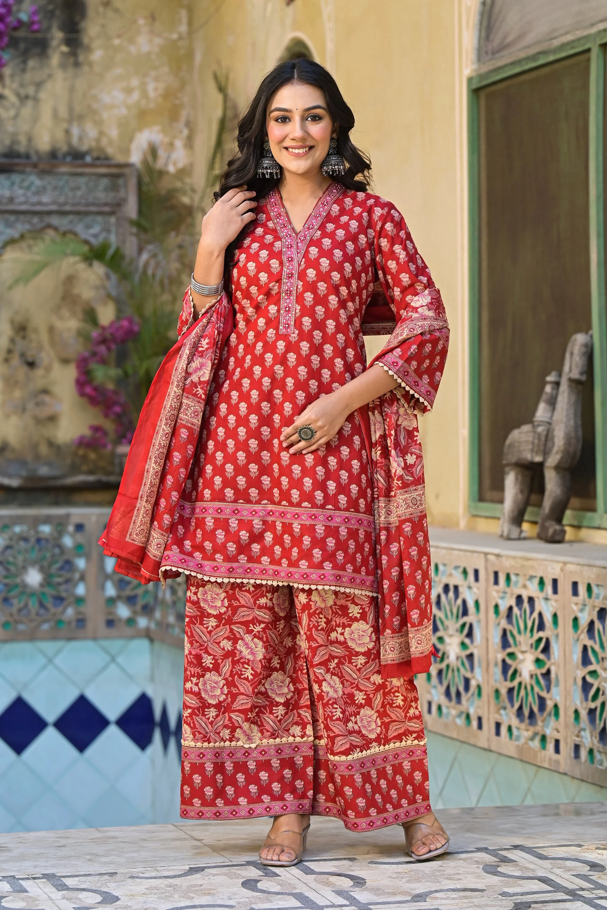 Pavitra crimson cotton printed suit set - Image 4