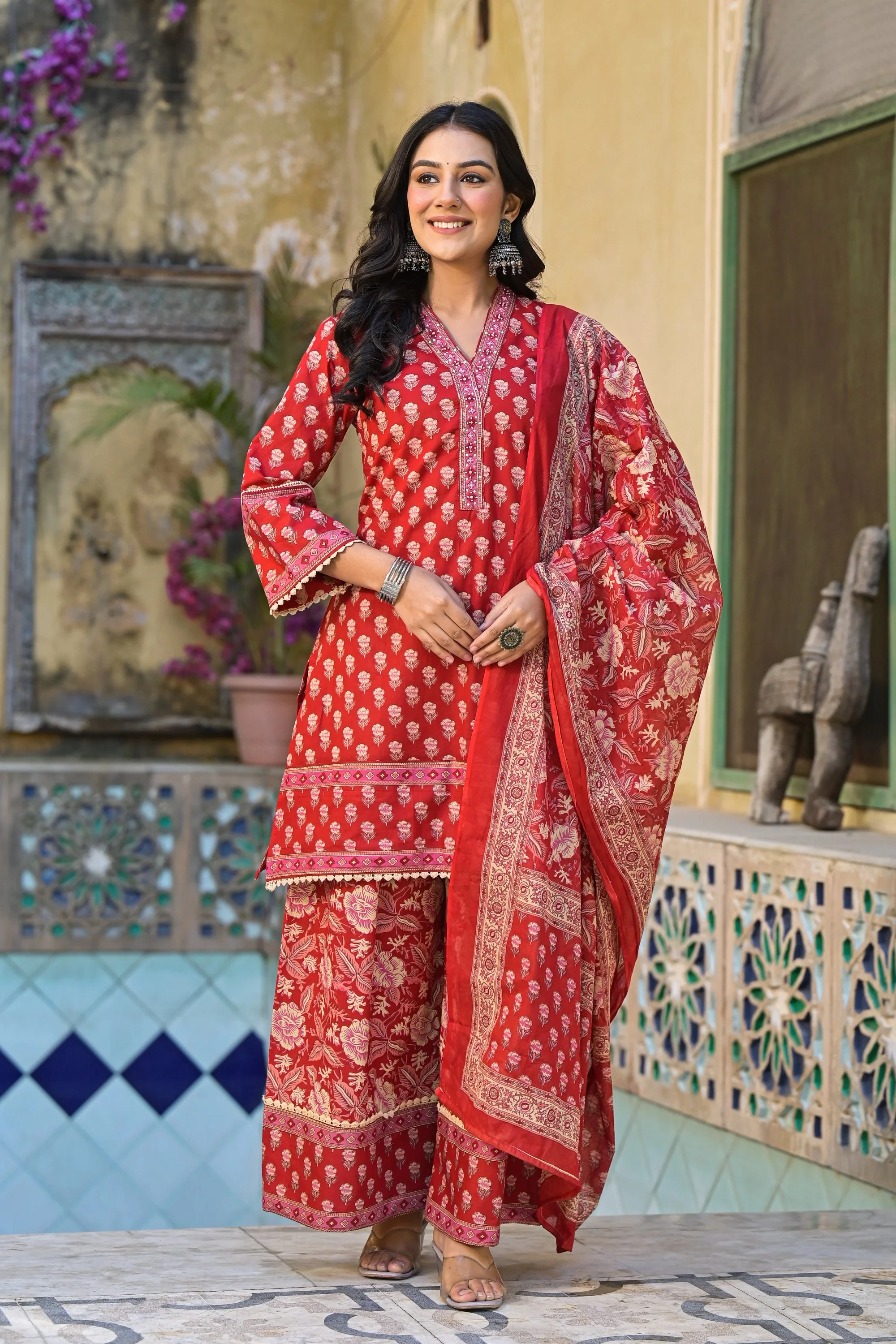 Pavitra crimson cotton printed suit set - Image 5