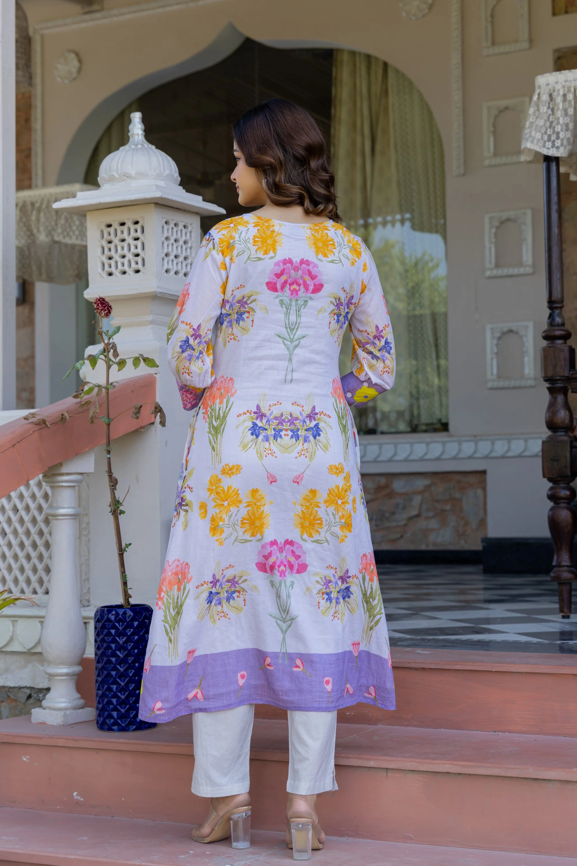 Hemal orchid Floral Cotton Kurta Pant Set - Image 3