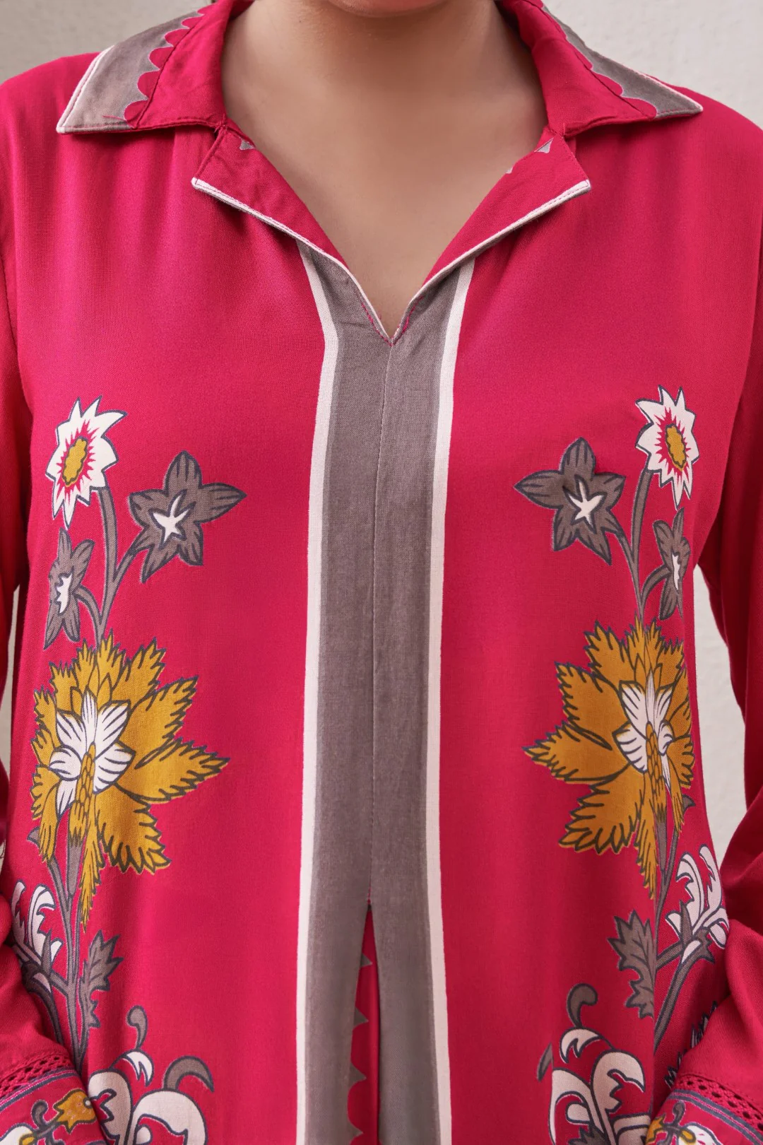 Sonpal rose printed Cotton Kurta Pant set - Image 5