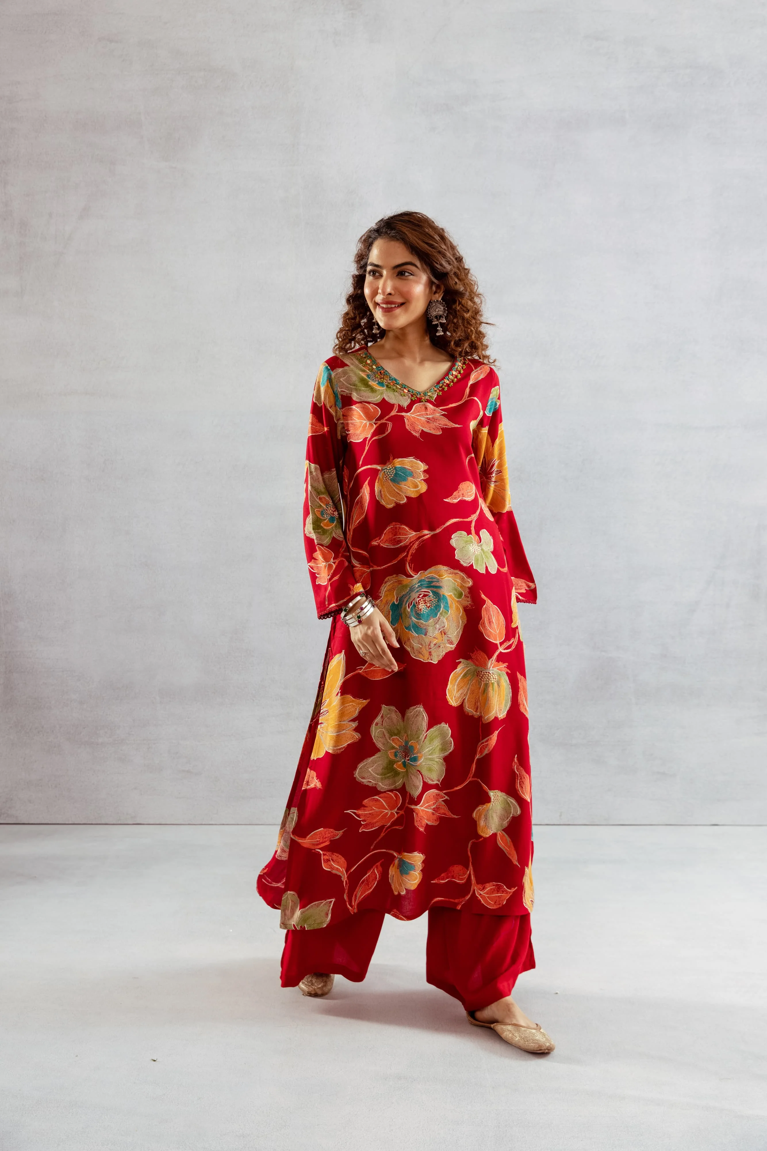 Bakul sindoori printed Kurta pant set - Image 6