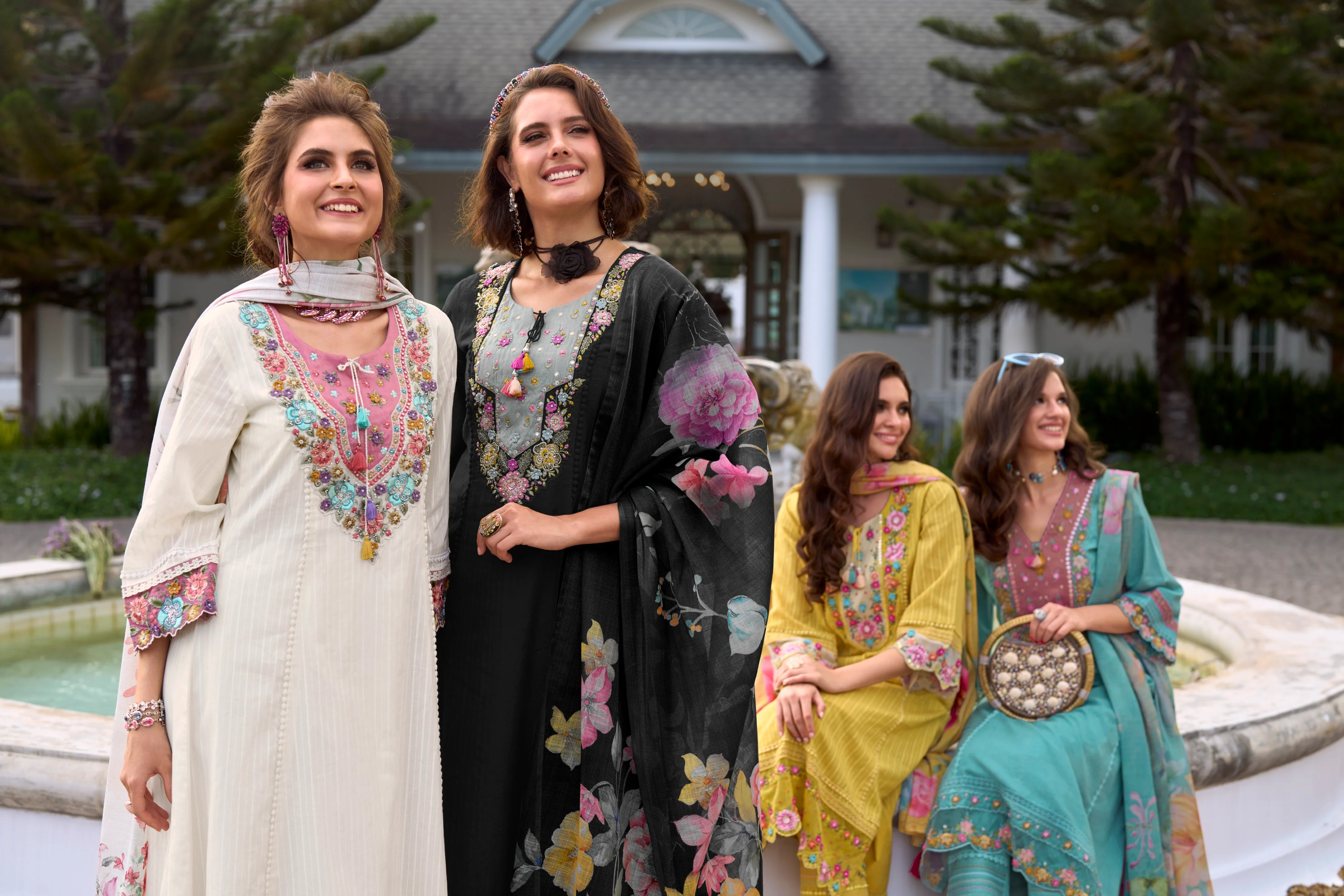 Akya Jade Embroidery Cotton Suit Set - Image 7
