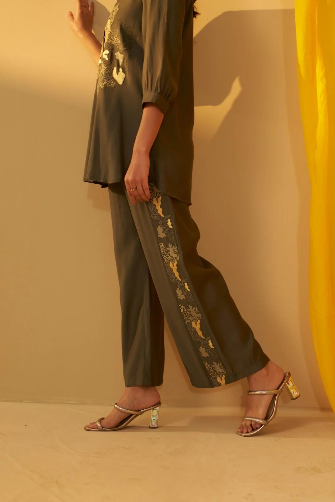 Tisca moss embroidery co-ord set - Image 6