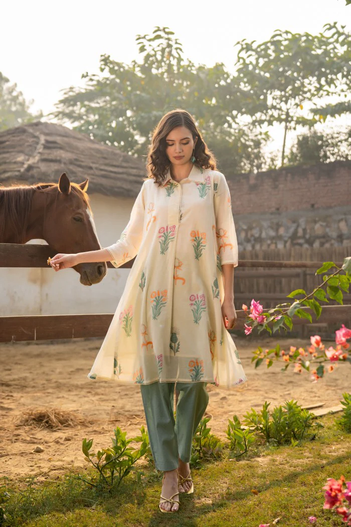 Tiara Garden Cotton Kurta Pant Set - Image 10