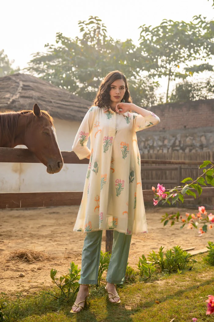 Tiara Garden Cotton Kurta Pant Set - Image 6