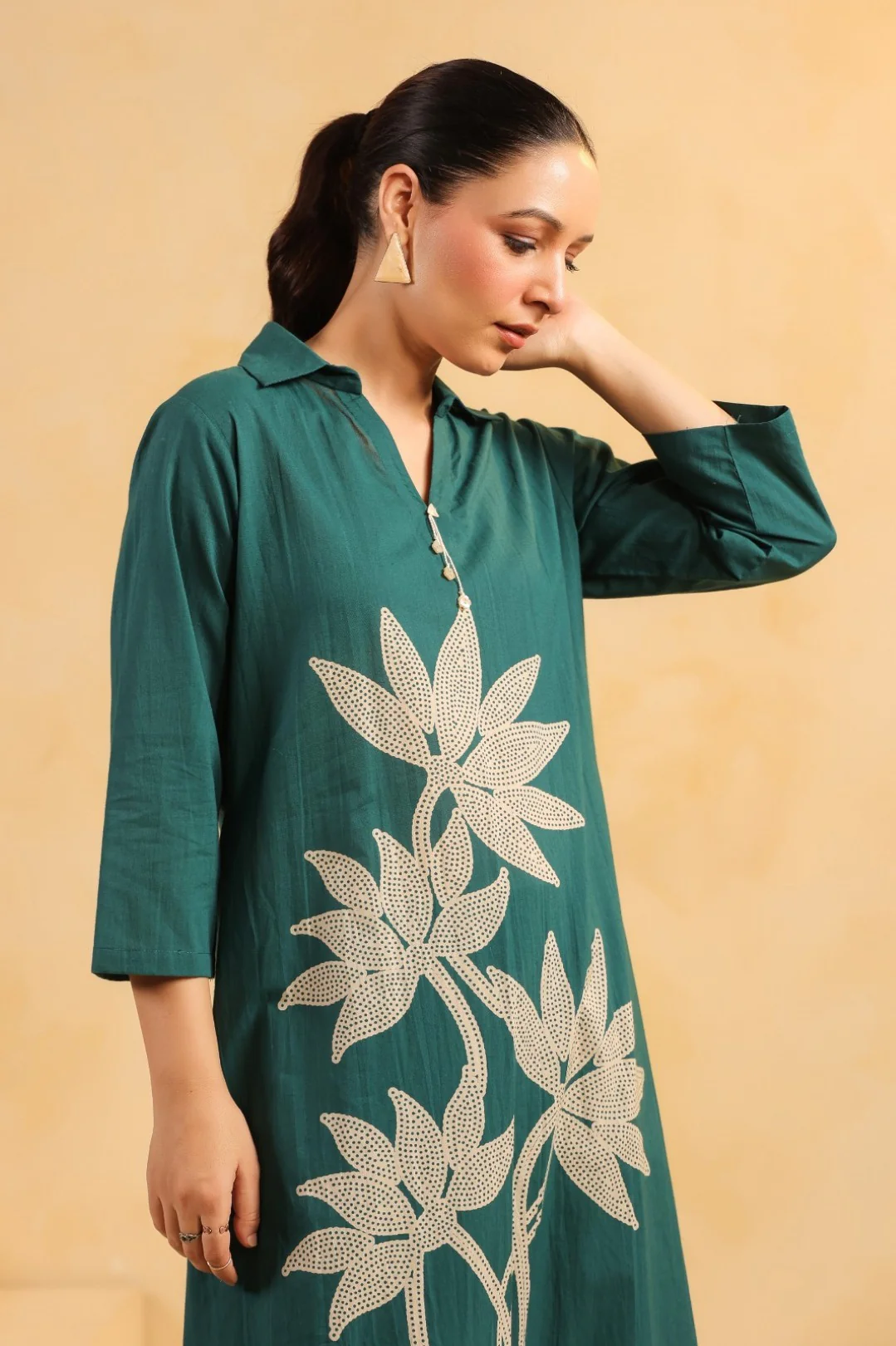 Sargi Teal Printed Cotton Kurta Pant Set - Image 2
