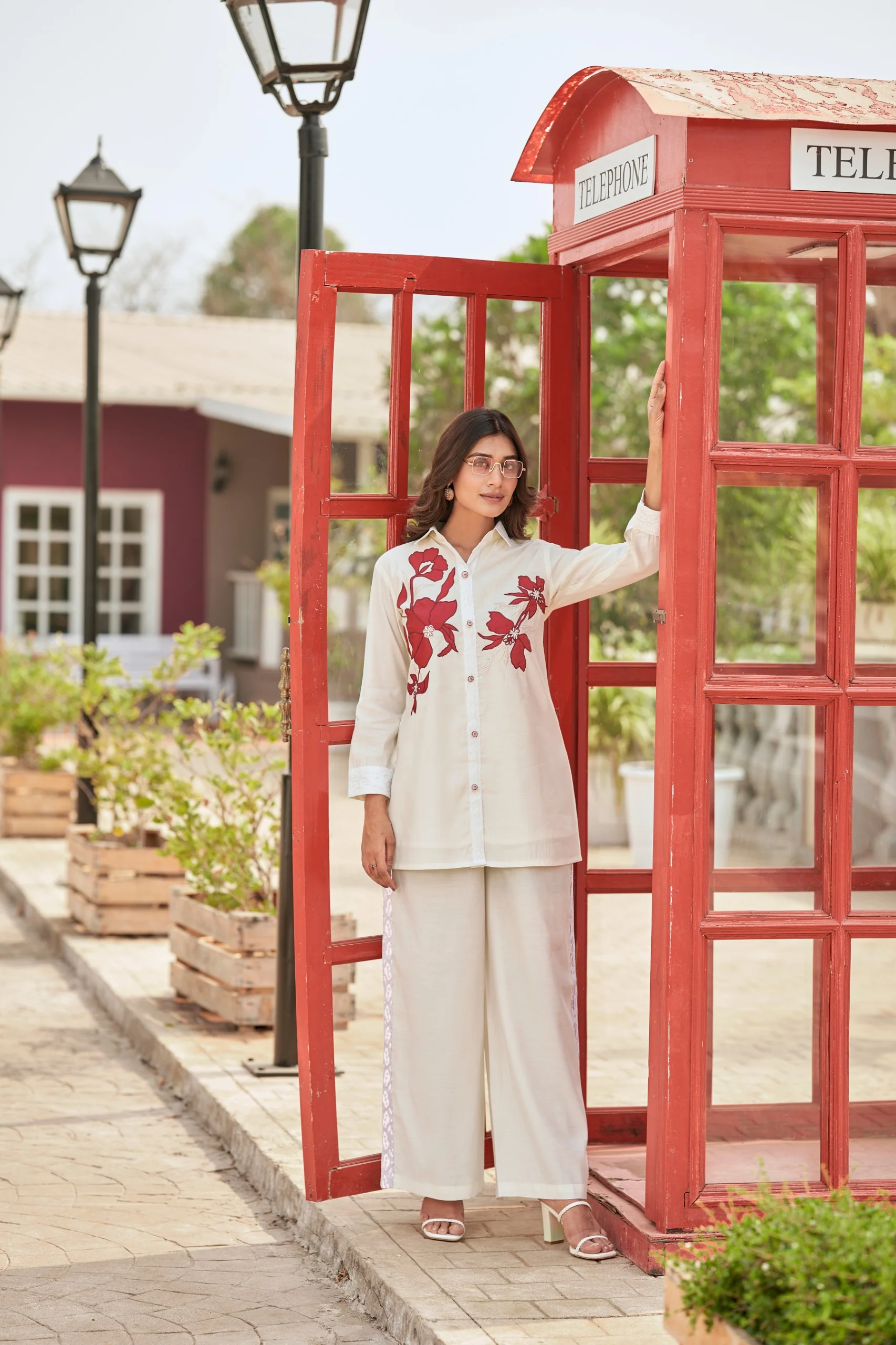 Iyana Daisy Applique Cotton Co-ord Set - Image 5