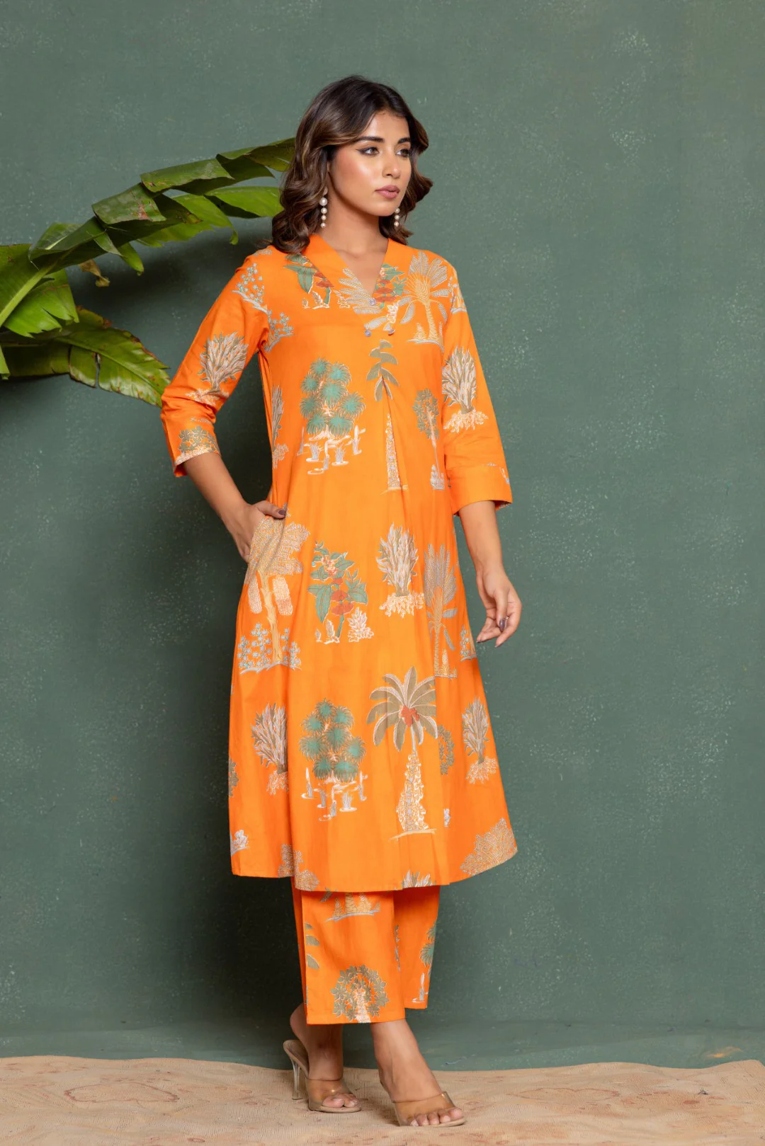 Mika Apricot Printed Kurta Pant Set - Image 5