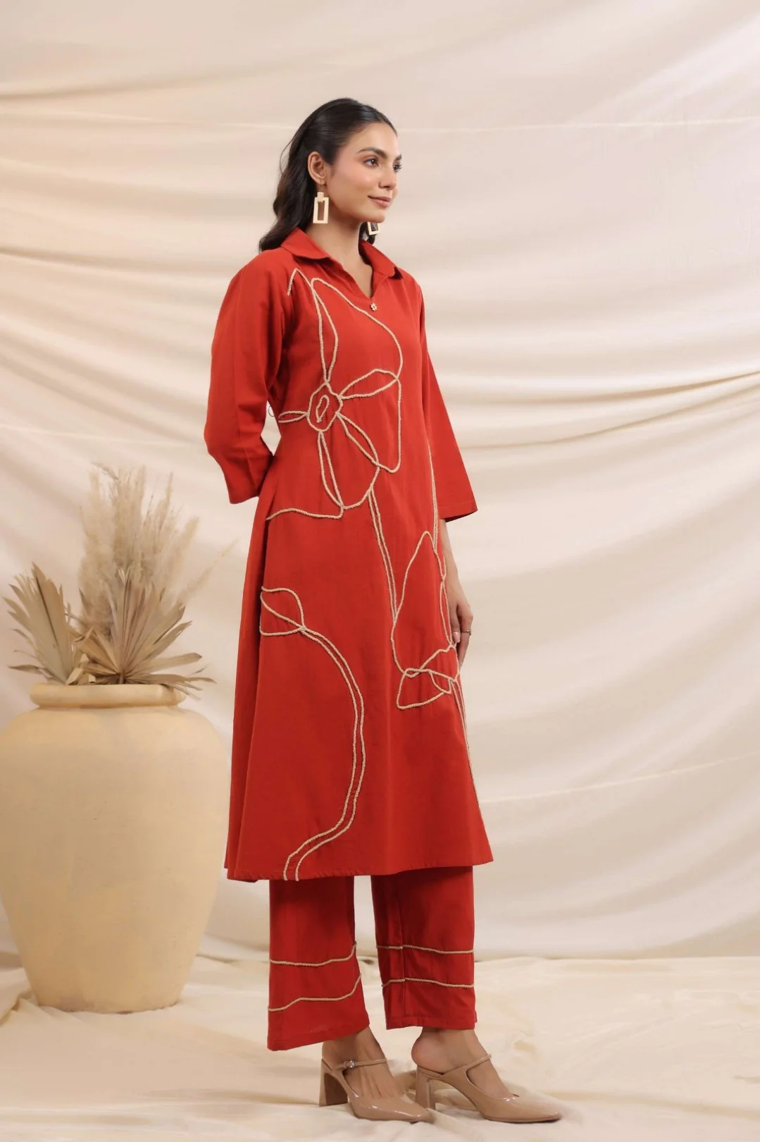 Sargi Crimson Embroidered Kurta Pant Set - Image 5