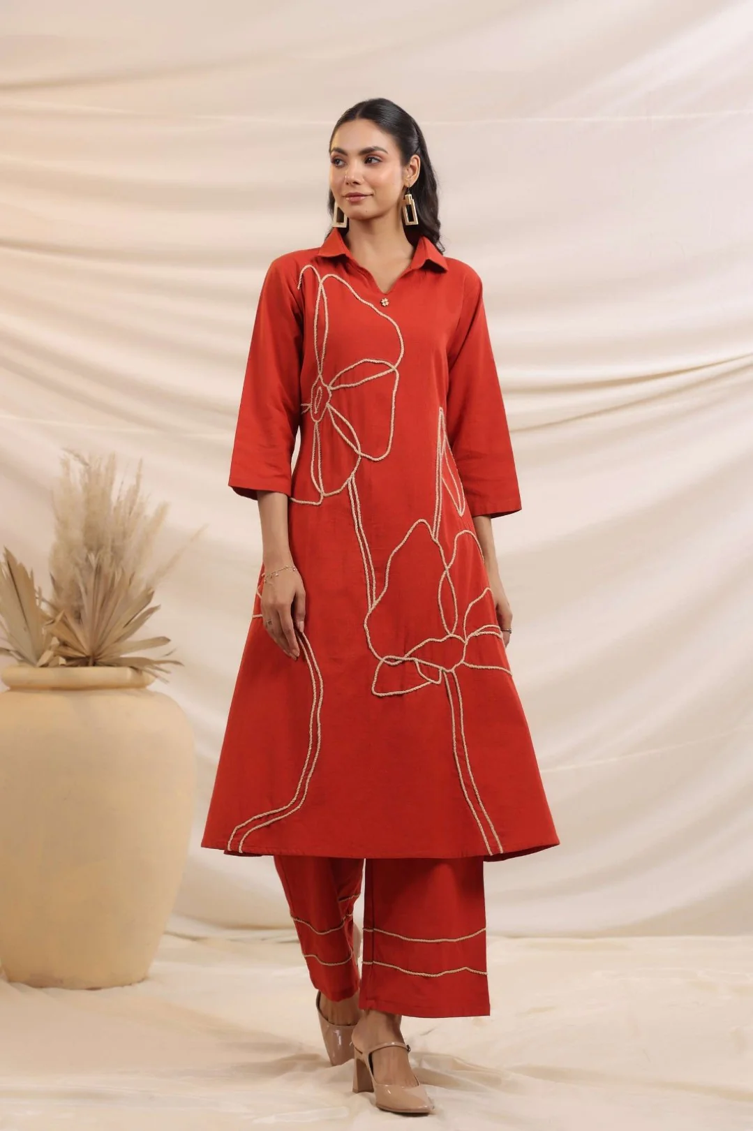 Sargi Crimson Embroidered Kurta Pant Set - Image 7