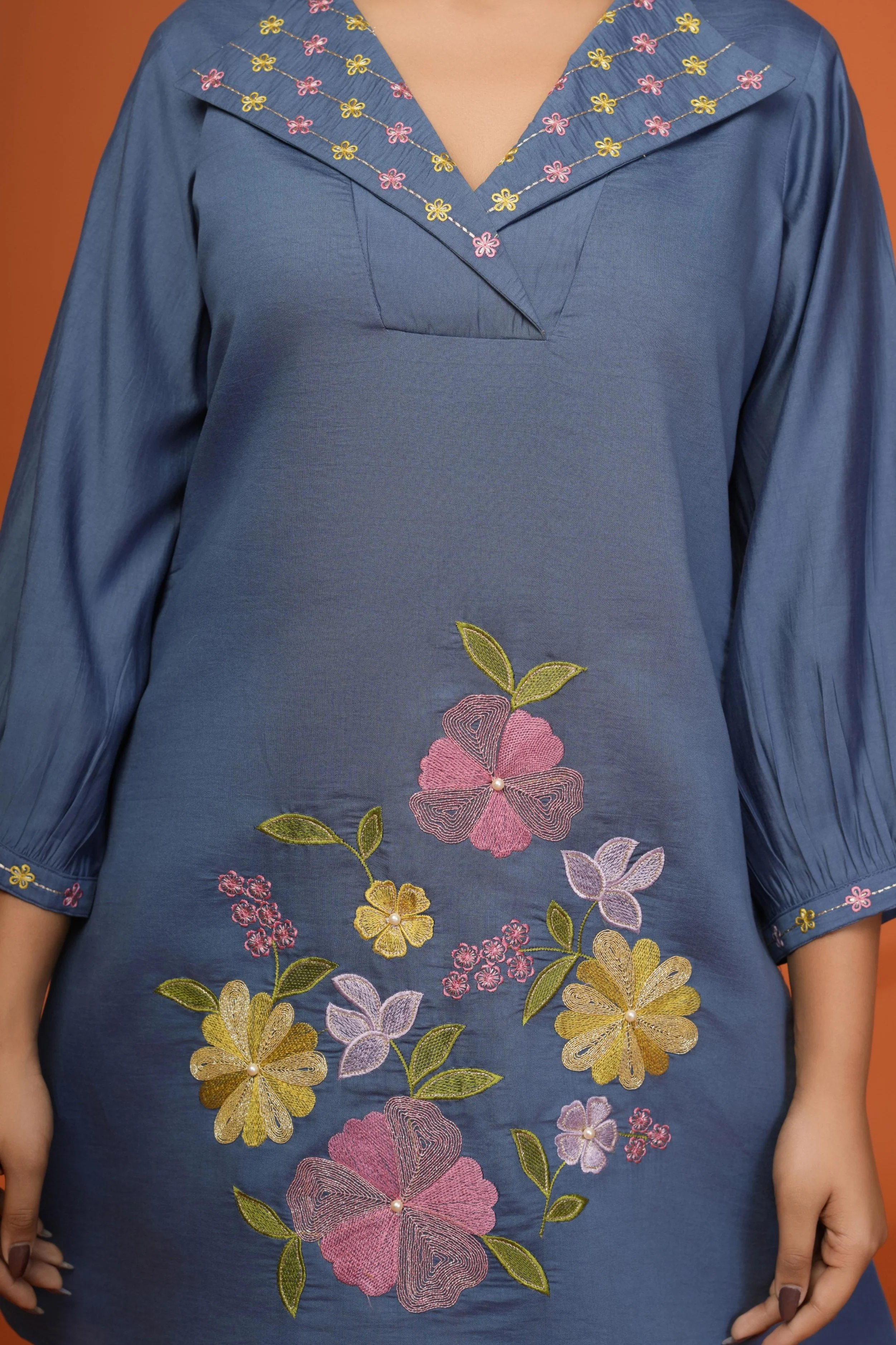 Darika cobalt embroidery co-ord set - Image 3