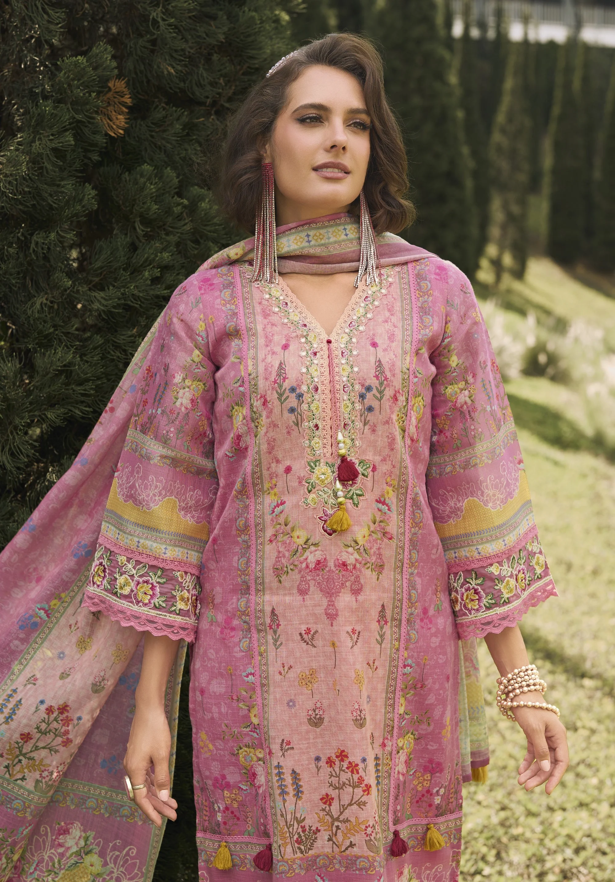 Darzan Rose Premium Lawn Suit Set - Image 2