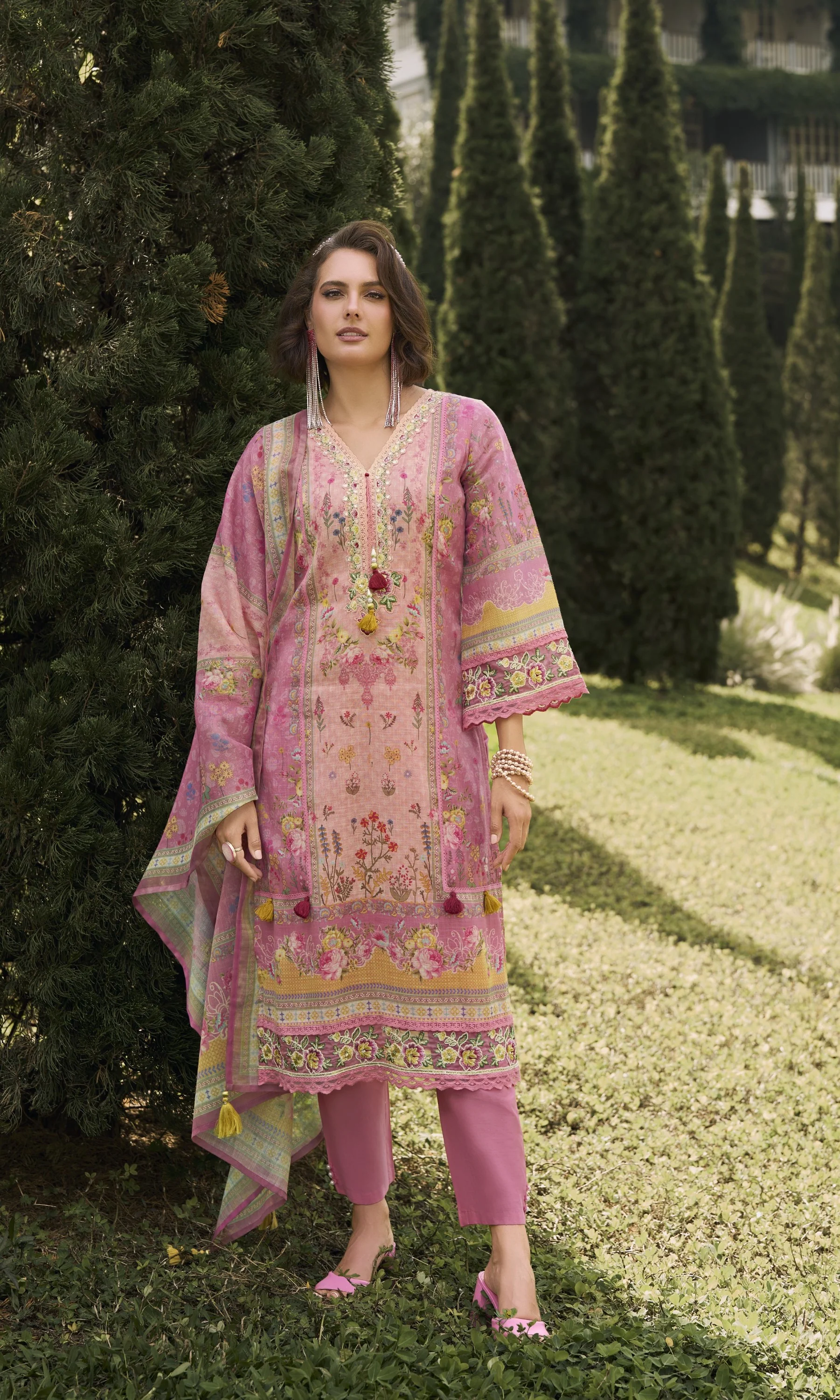 Darzan Rose Premium Lawn Suit Set - Image 3