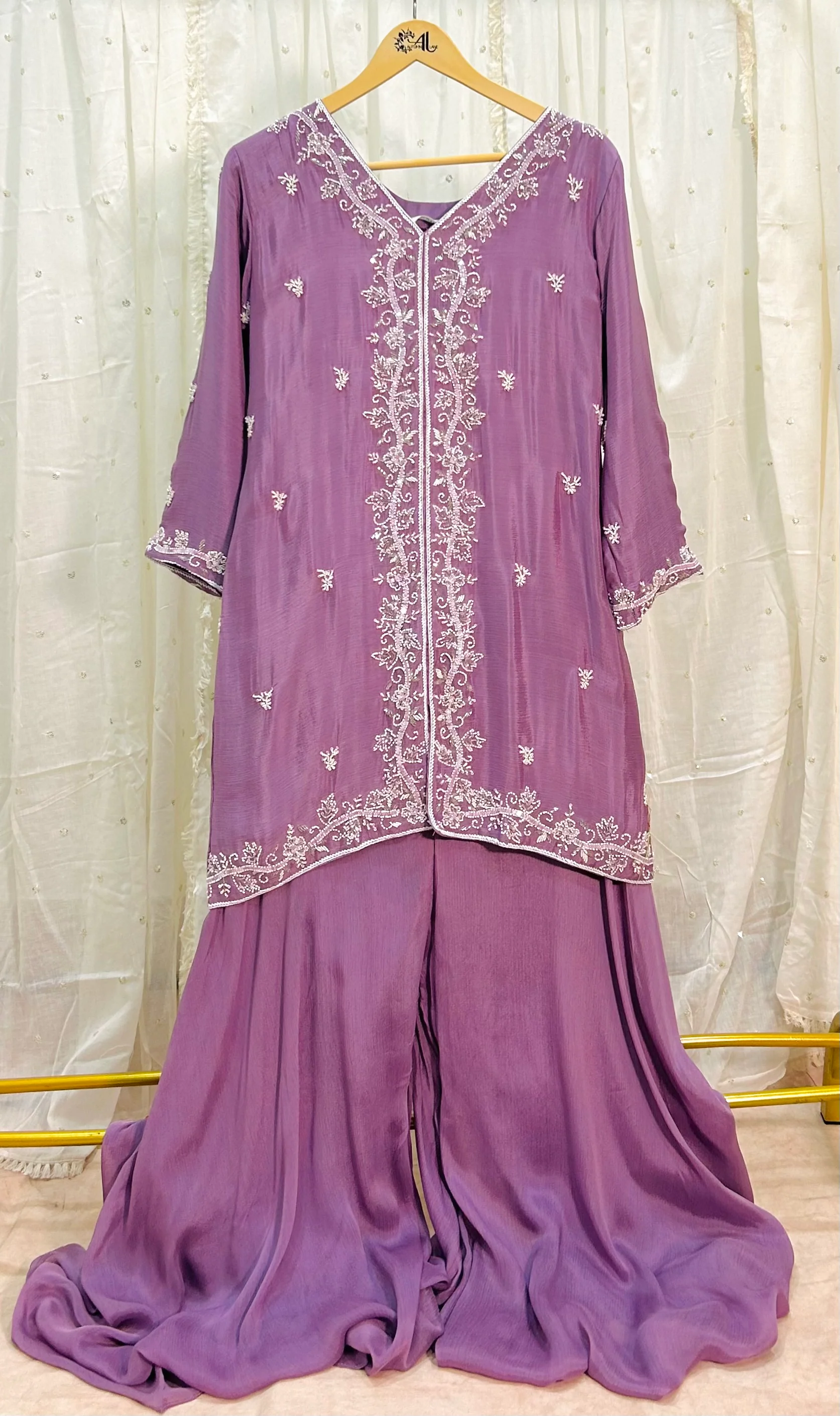 Rasā Lilac Handwork Luxury Set - Image 16