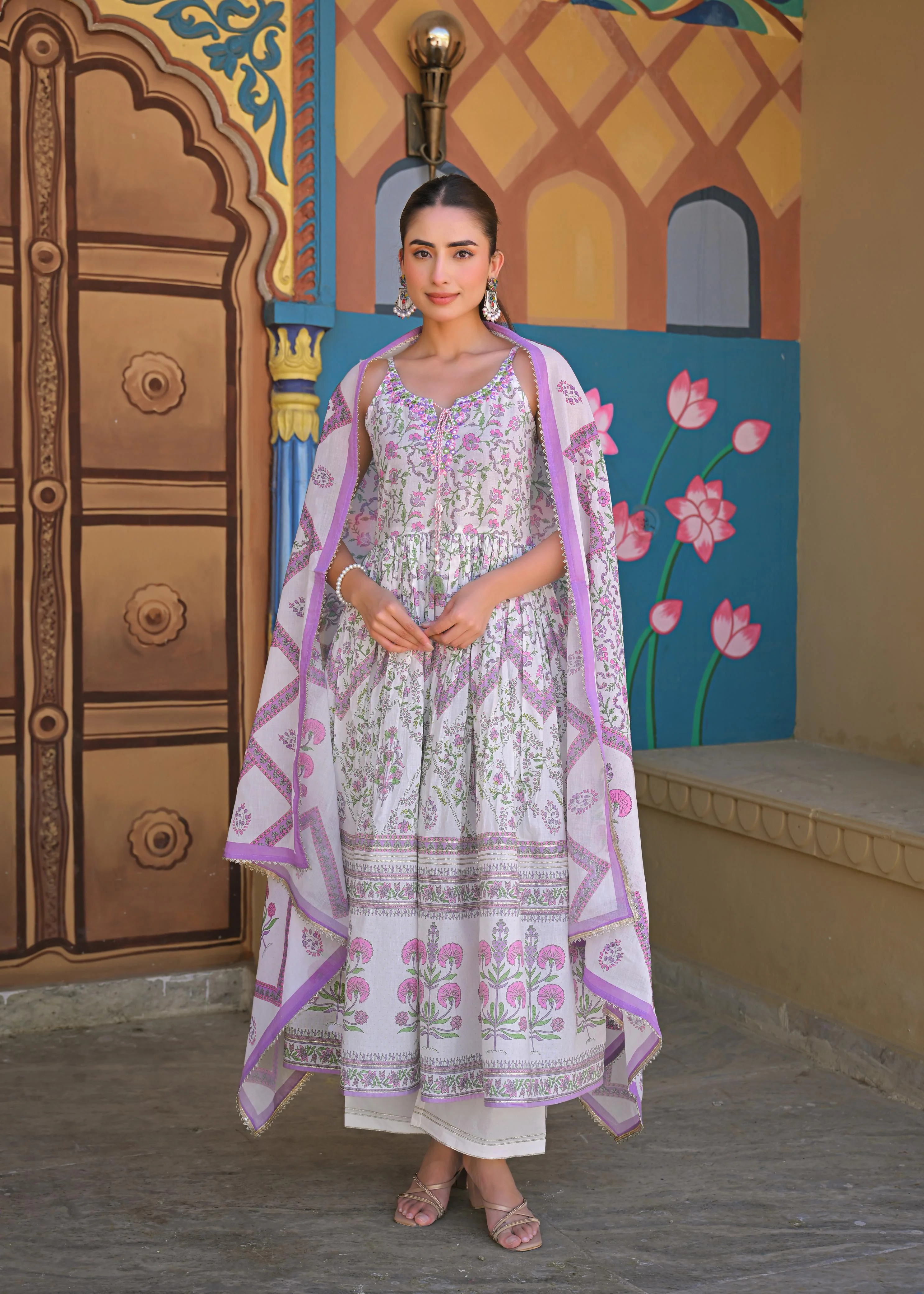 Tridhara Misty cotton suit set - Image 4