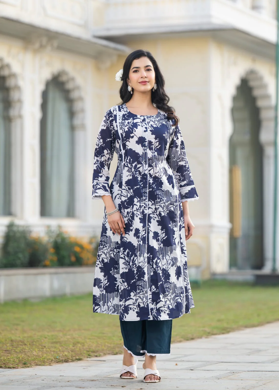 Colba azure printed cotton kurta pant set - Image 5