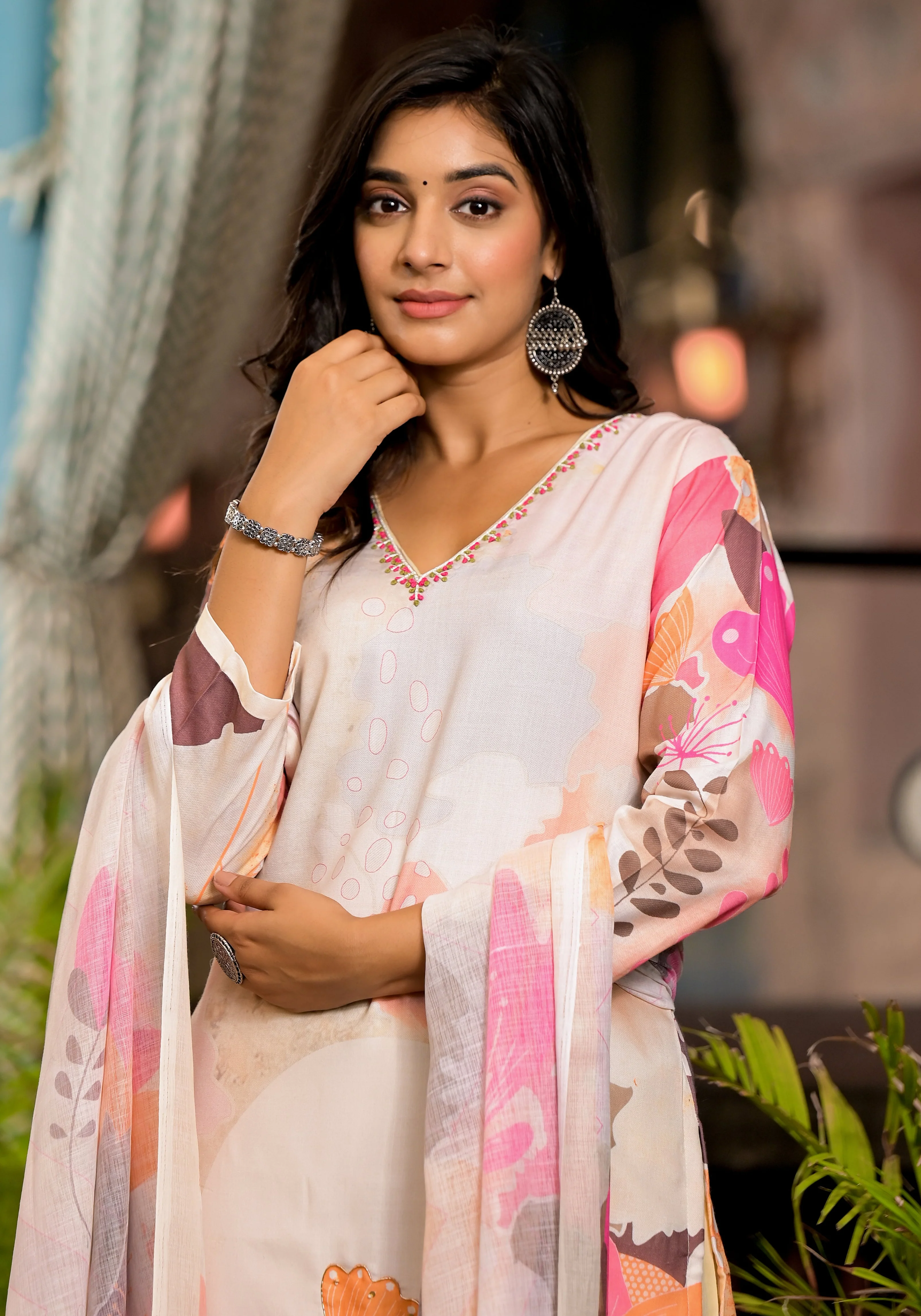 Dhvani Flora Printed Suit Set - Image 2
