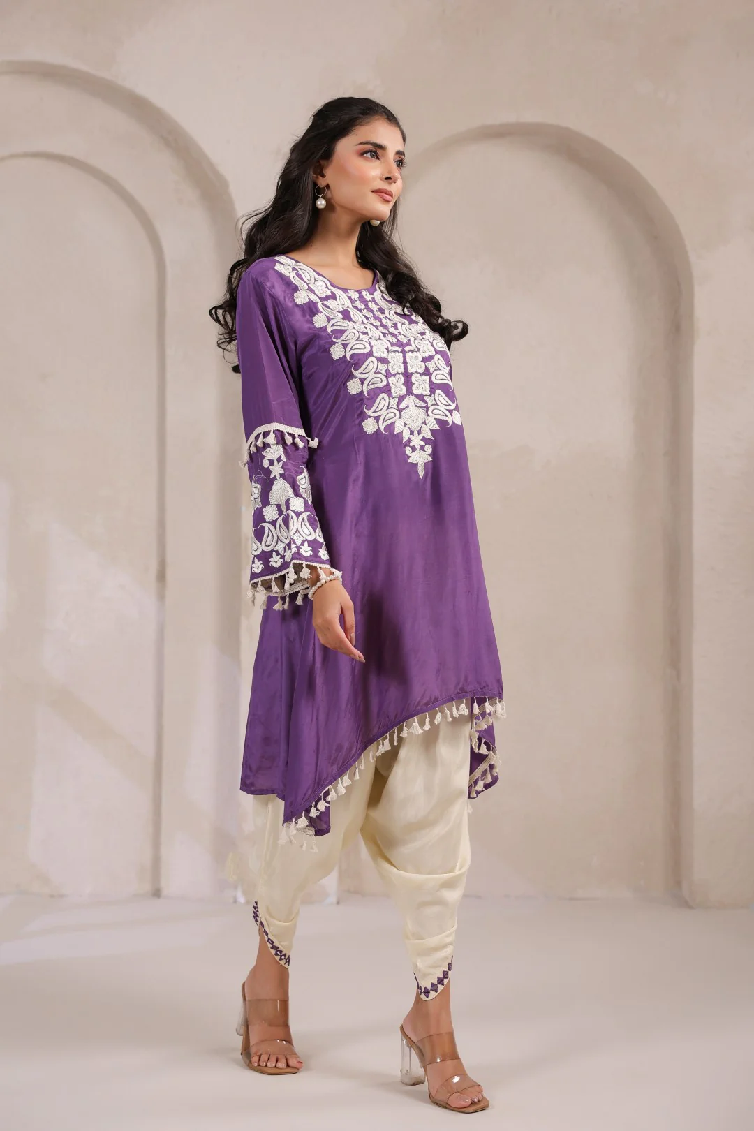 Sera helio embroidery kurta pant set - Image 10