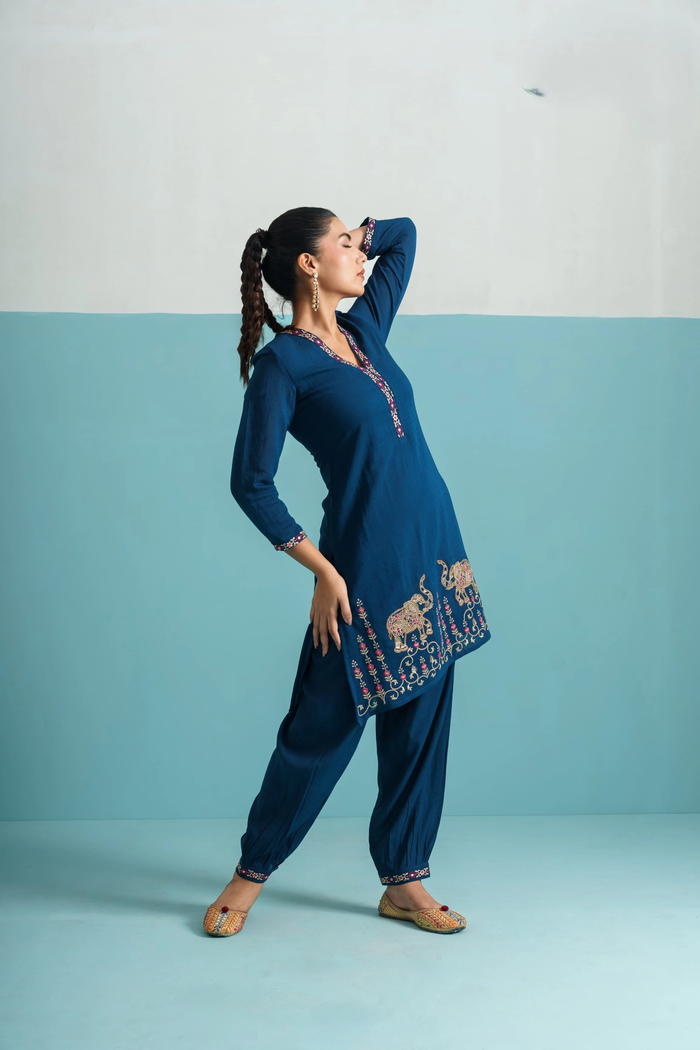 Parikrama Azure Handwork Co-ord set - Image 4