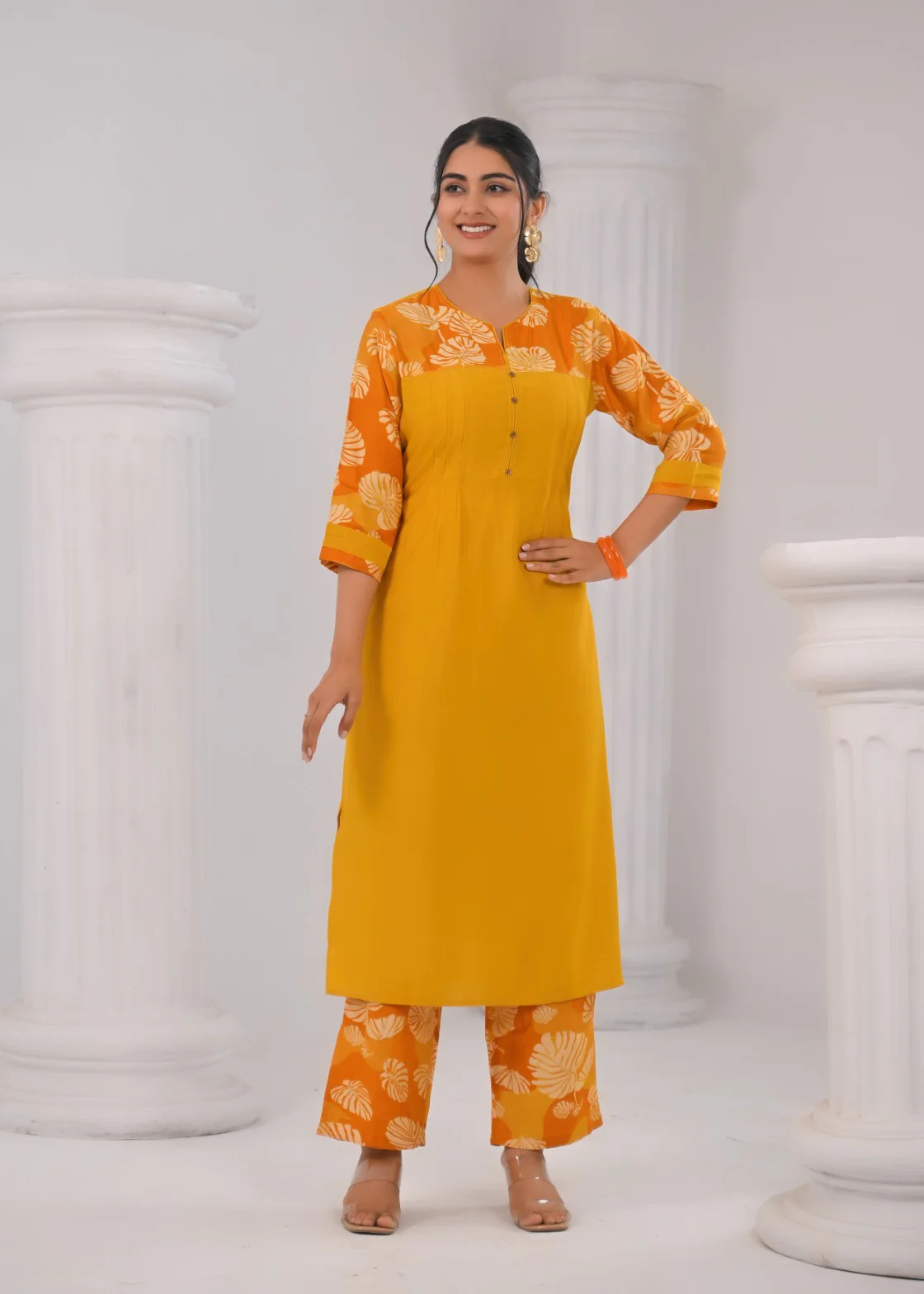 Sneha Sunrise Printed Kurta Pant Set - Image 6