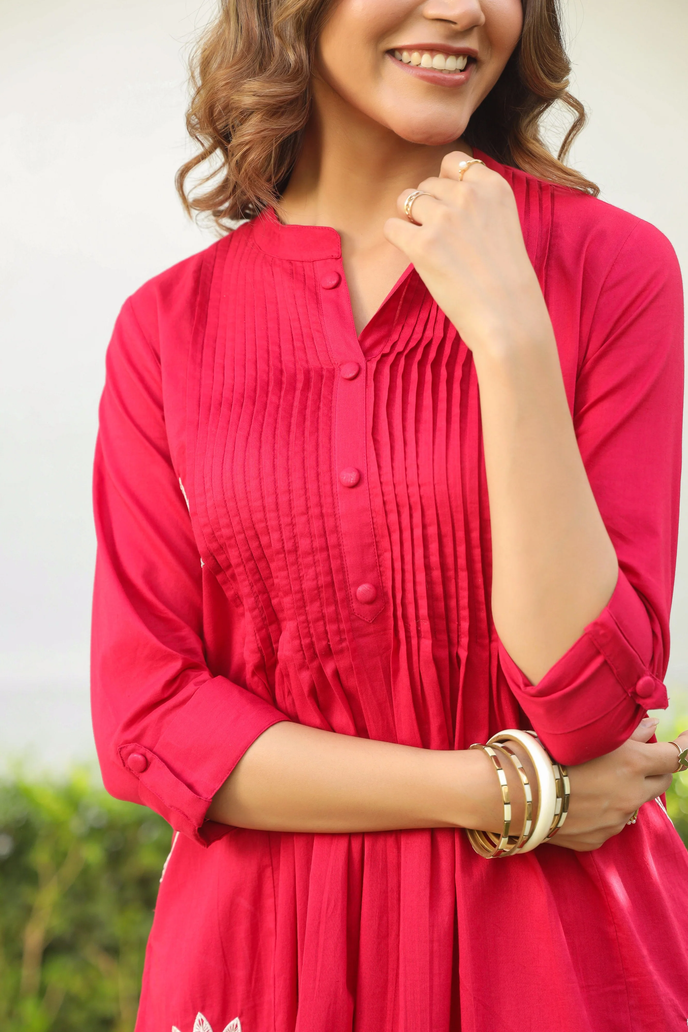 Nabha Rose Embroidered Kurta Pant Set - Image 2