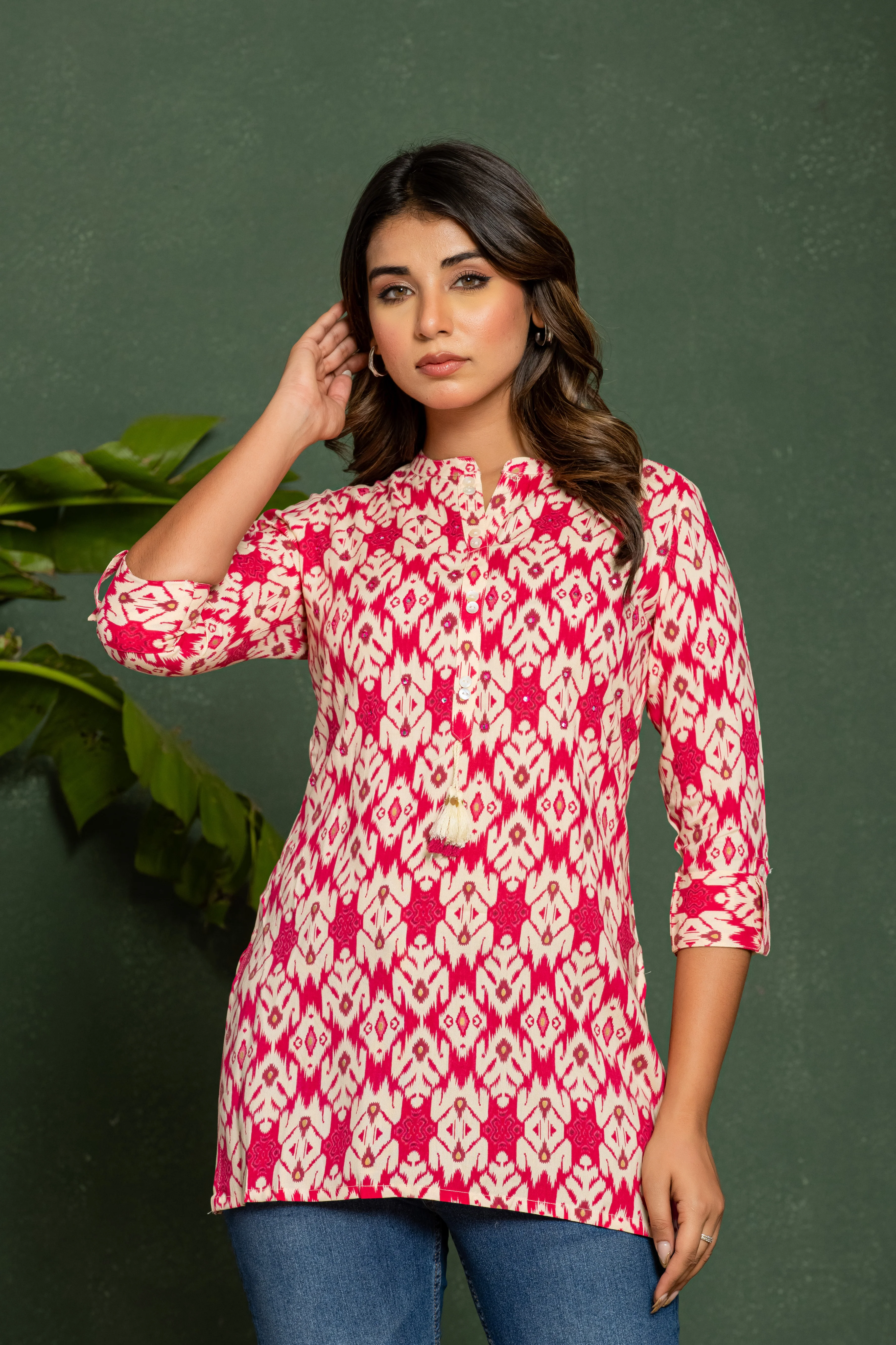 UMA SALMON PRINTED COTTON SHORT TOP - Image 2