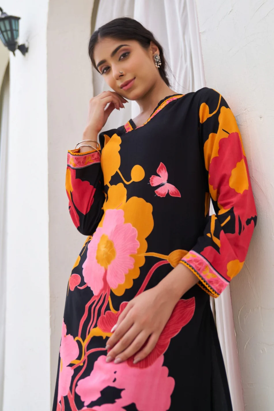 Sonpal Floral printed kurta pant set - Image 2