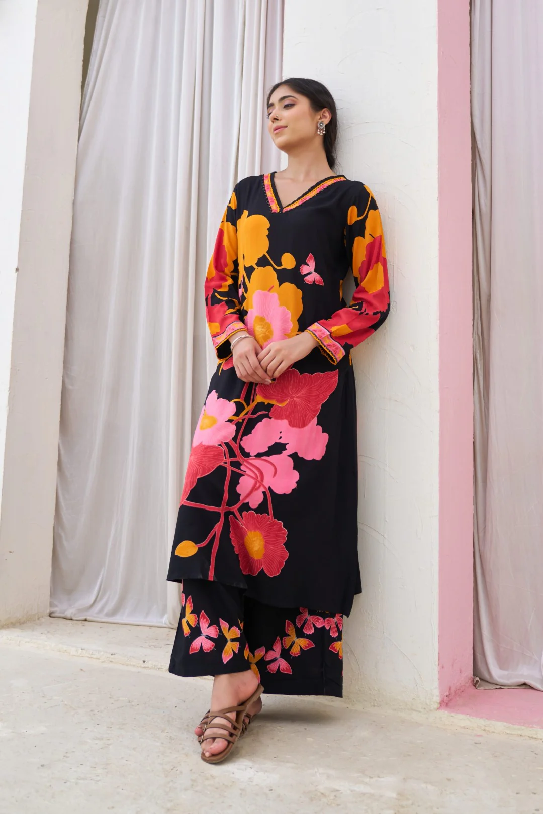 Sonpal Floral printed kurta pant set - Image 6