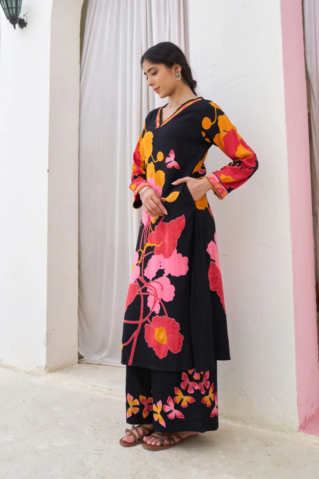 Sonpal Floral printed kurta pant set - Image 8