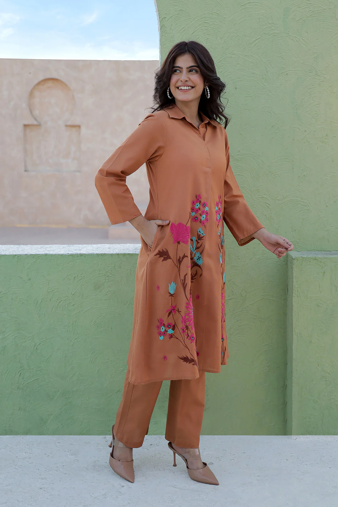 Viva toffee embroidery cotton co-ord set - Image 4