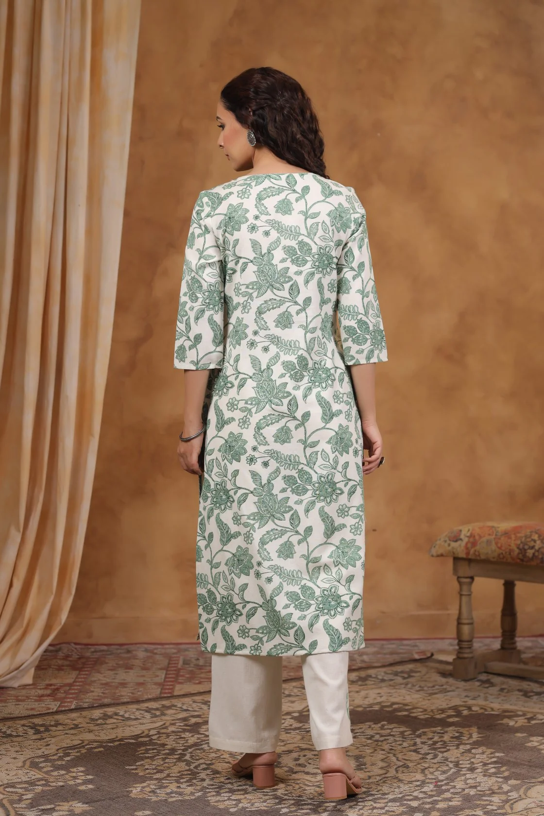 RAAGVI ALICE PRINTED COTTON KURTA PANT SET - Image 3