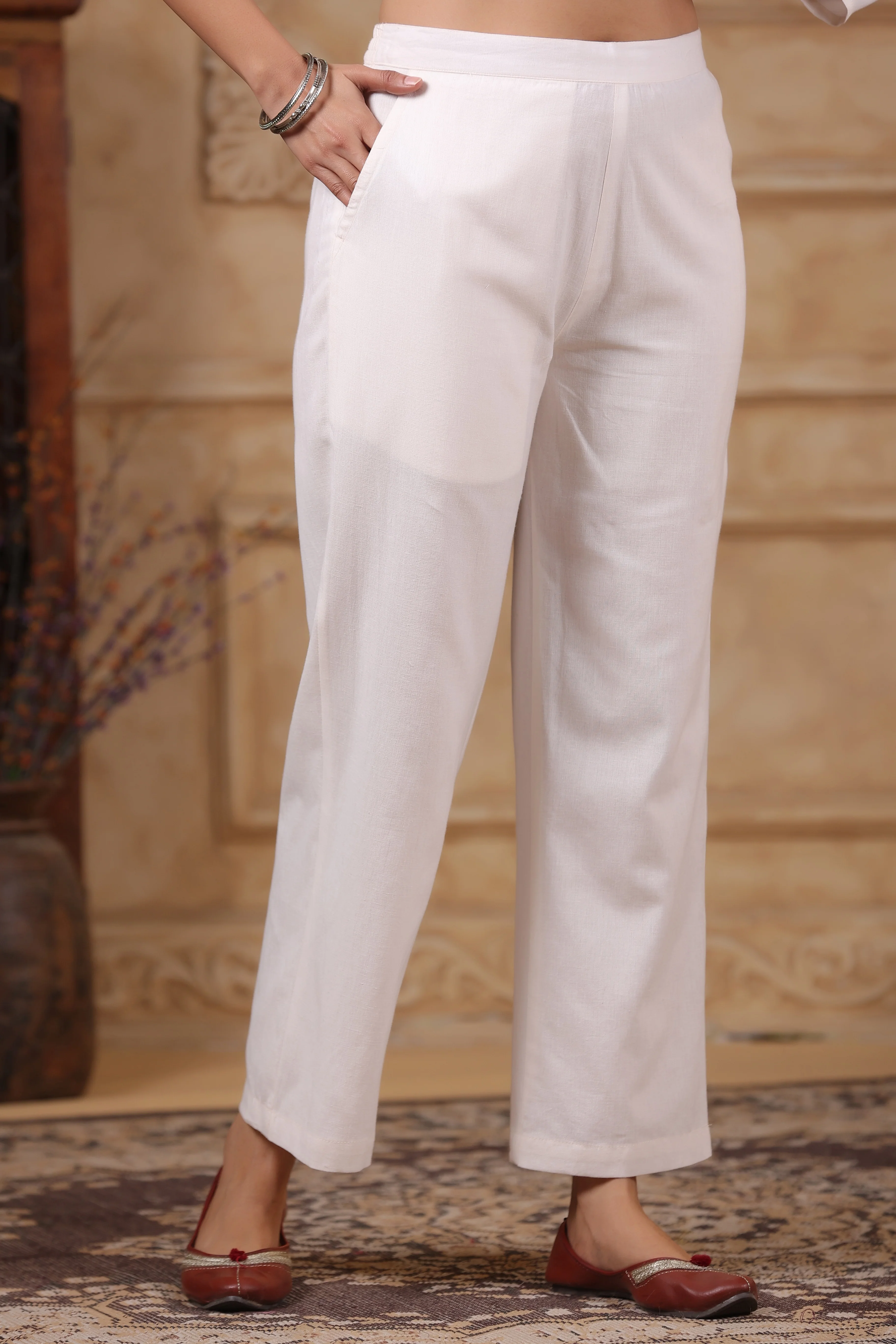 SAKSHI INDIGO PURE COTTON LINEN SUIT SET - Image 11