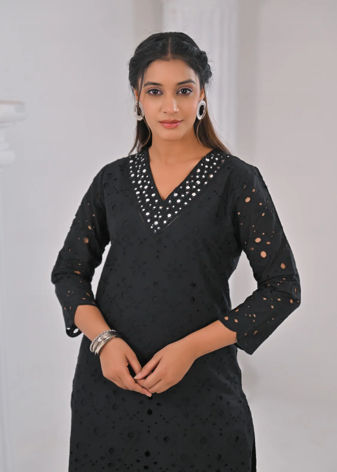 LIPIKA ONYX SCHIFFLI COTTON CO-ORD SET - Image 20