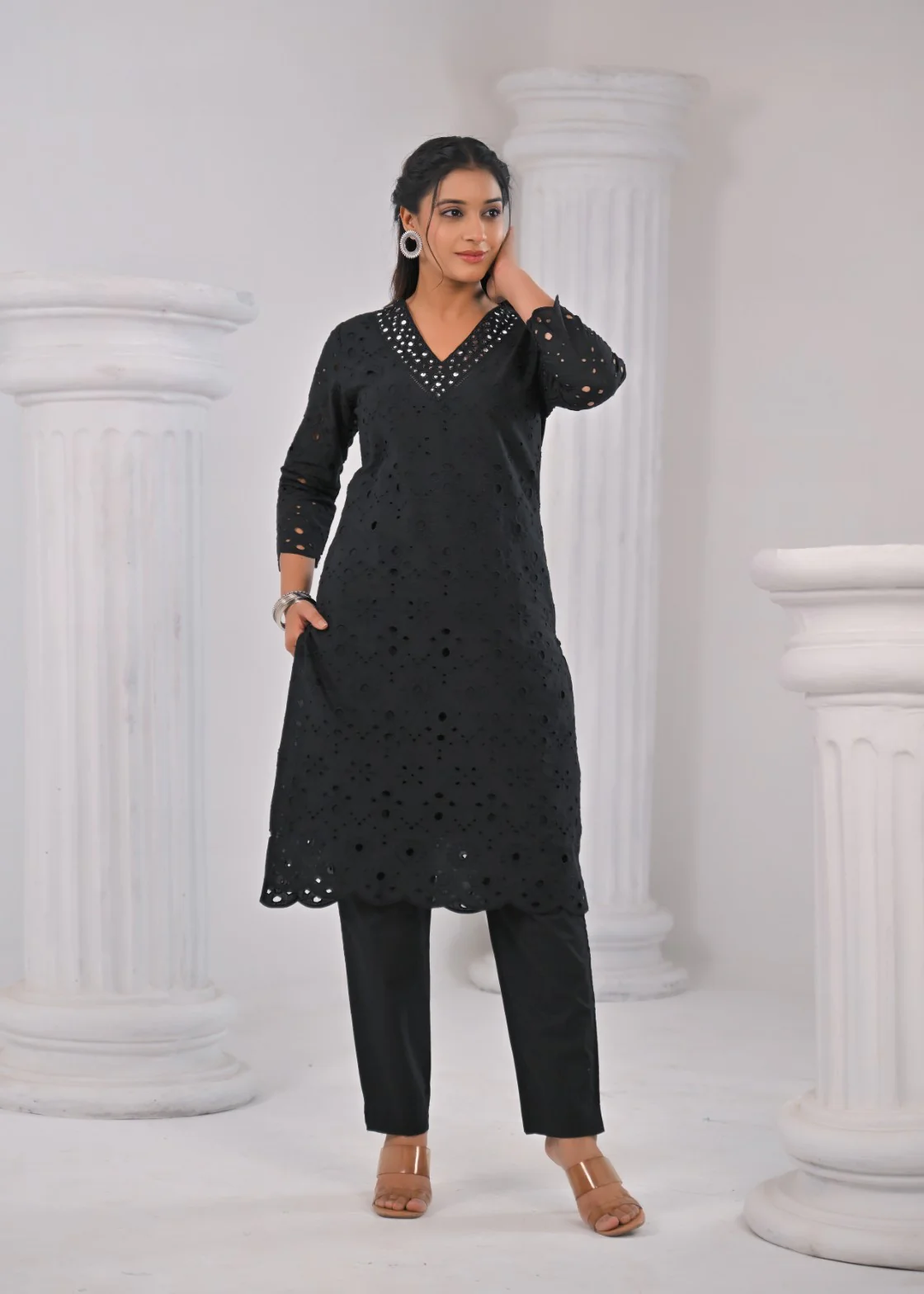 LIPIKA ONYX SCHIFFLI COTTON CO-ORD SET - Image 25