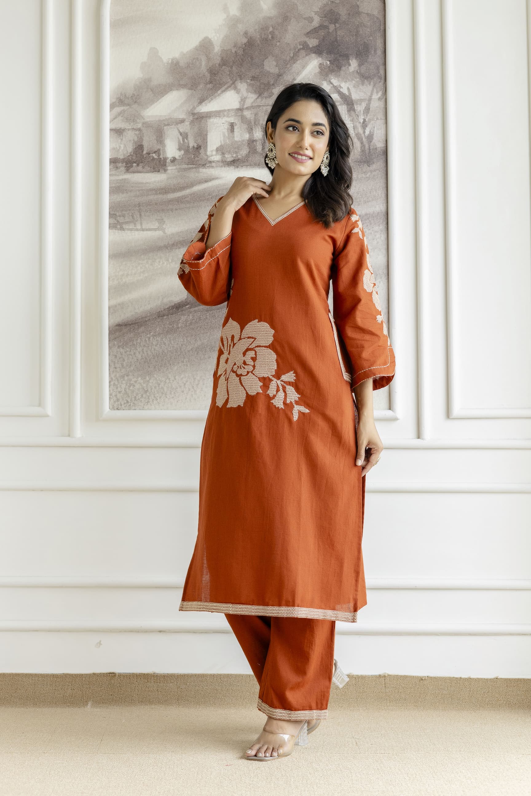 Samiha Sienna Embroidered Kurta Pant Set - Image 4