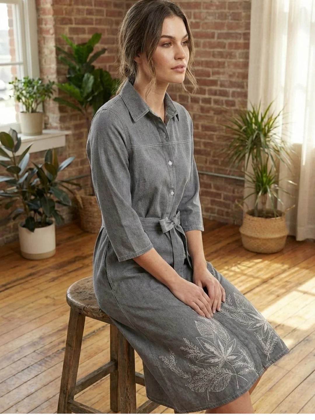 Prisha pebble denim embroidery dress - Image 4